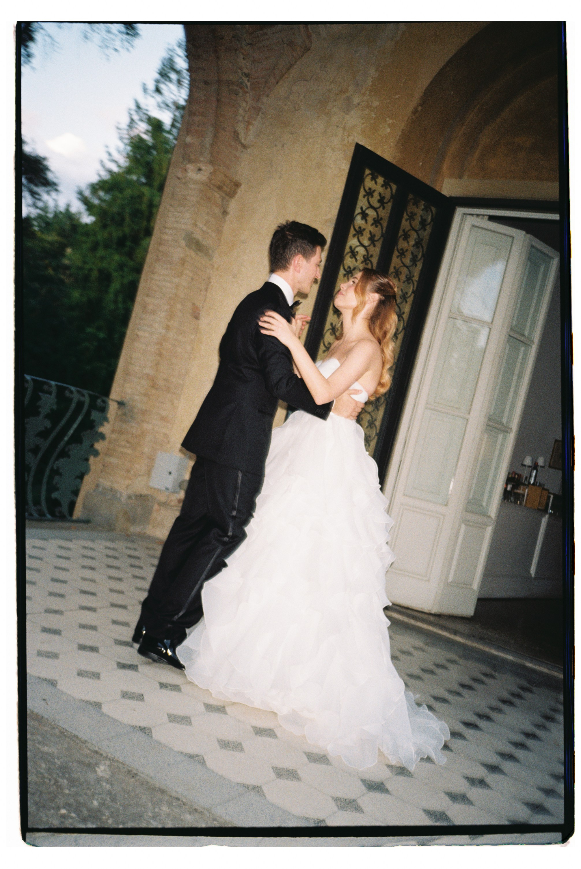 Film 35 mm. Wedding Photographer Rome Tuscany Como Sicily Puglia Amalfy Italy- Oksana Savenchuk