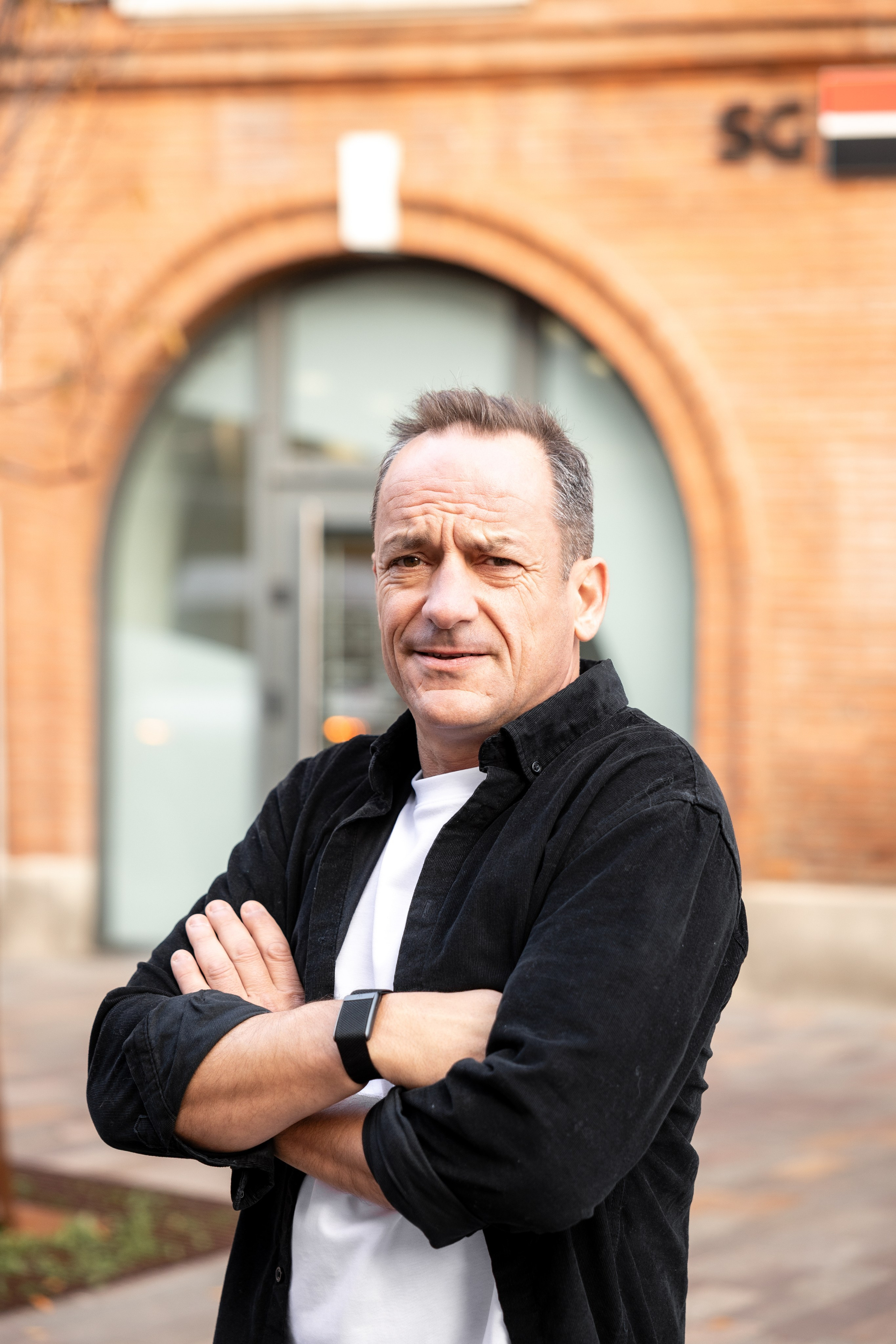 Corporate, events & personal branding photographer in Toulouse | Executive portraits. Eugenie Smirnova — wedding, corporate and lifestyle photographer in Toulouse and Southwest France