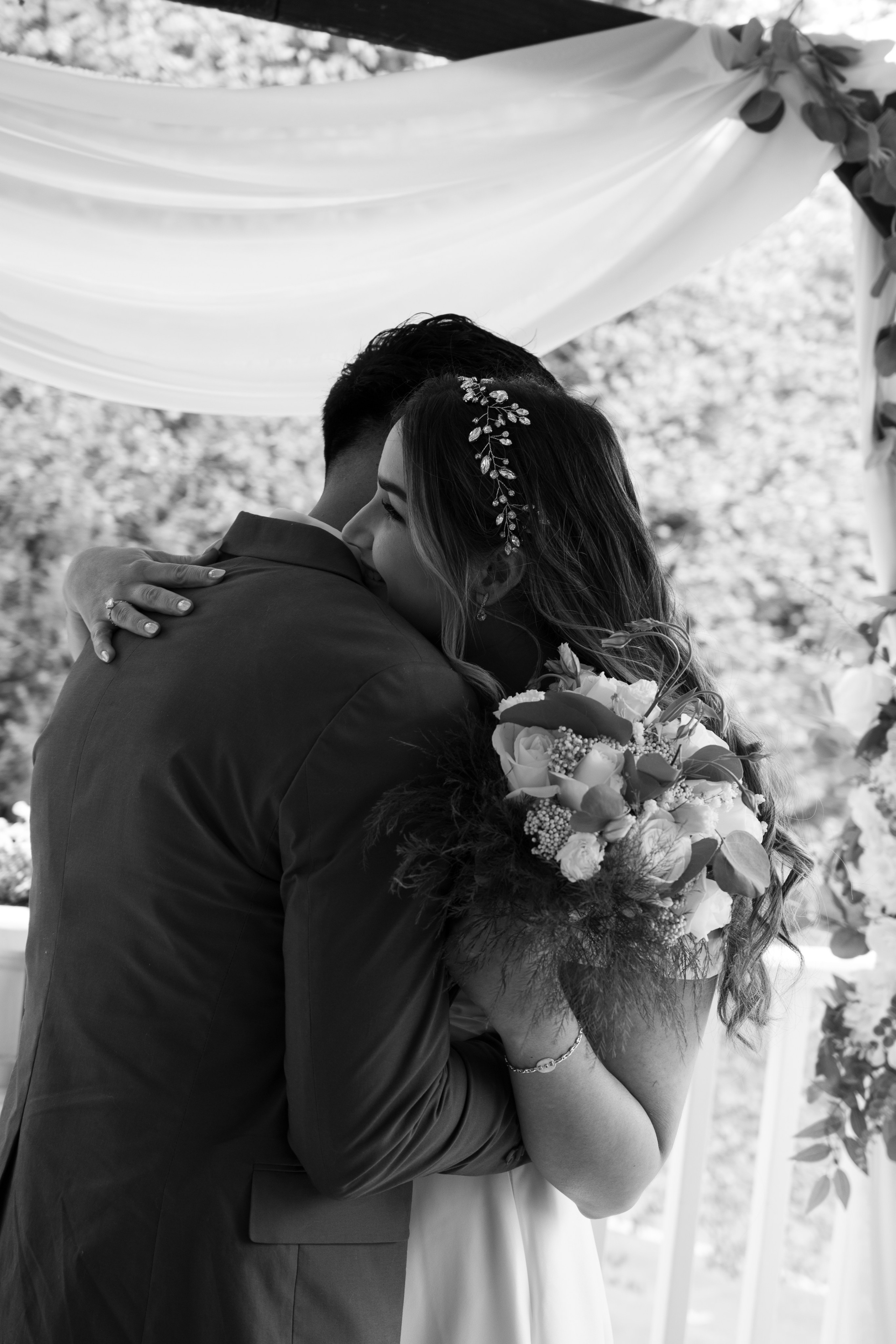 Weddings. Secret Proposals • Micro Weddings • Elopements • Parties in NYC, NJ, CT