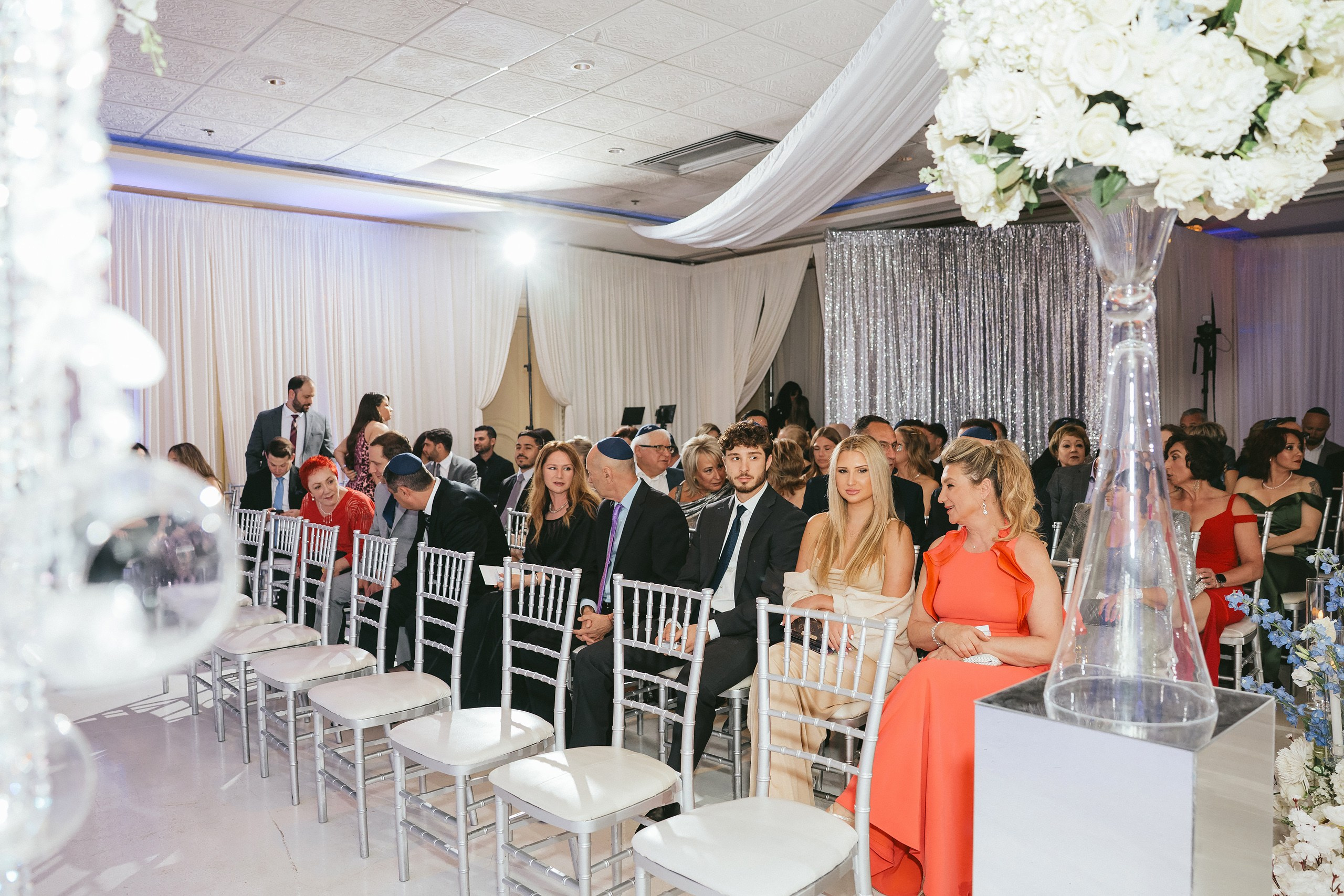 06.08.2025 Wedding. Wedding family event photographer in Chicago Nick Yushevich