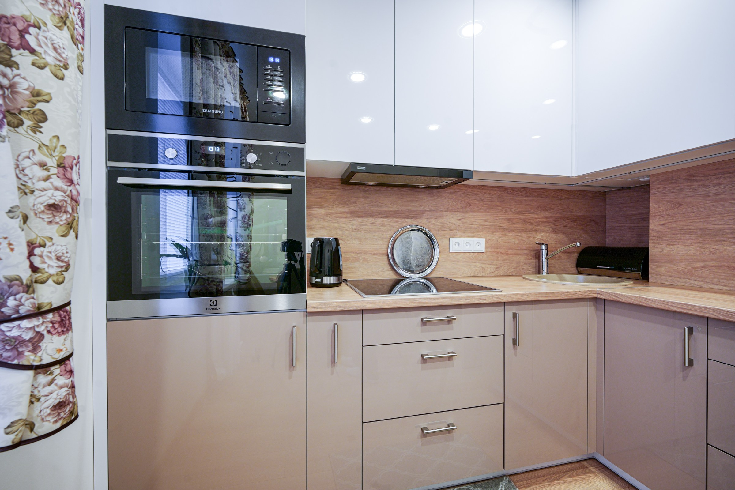 Vydūno g. 27. Elina Sapiega fotografė Vilniuje