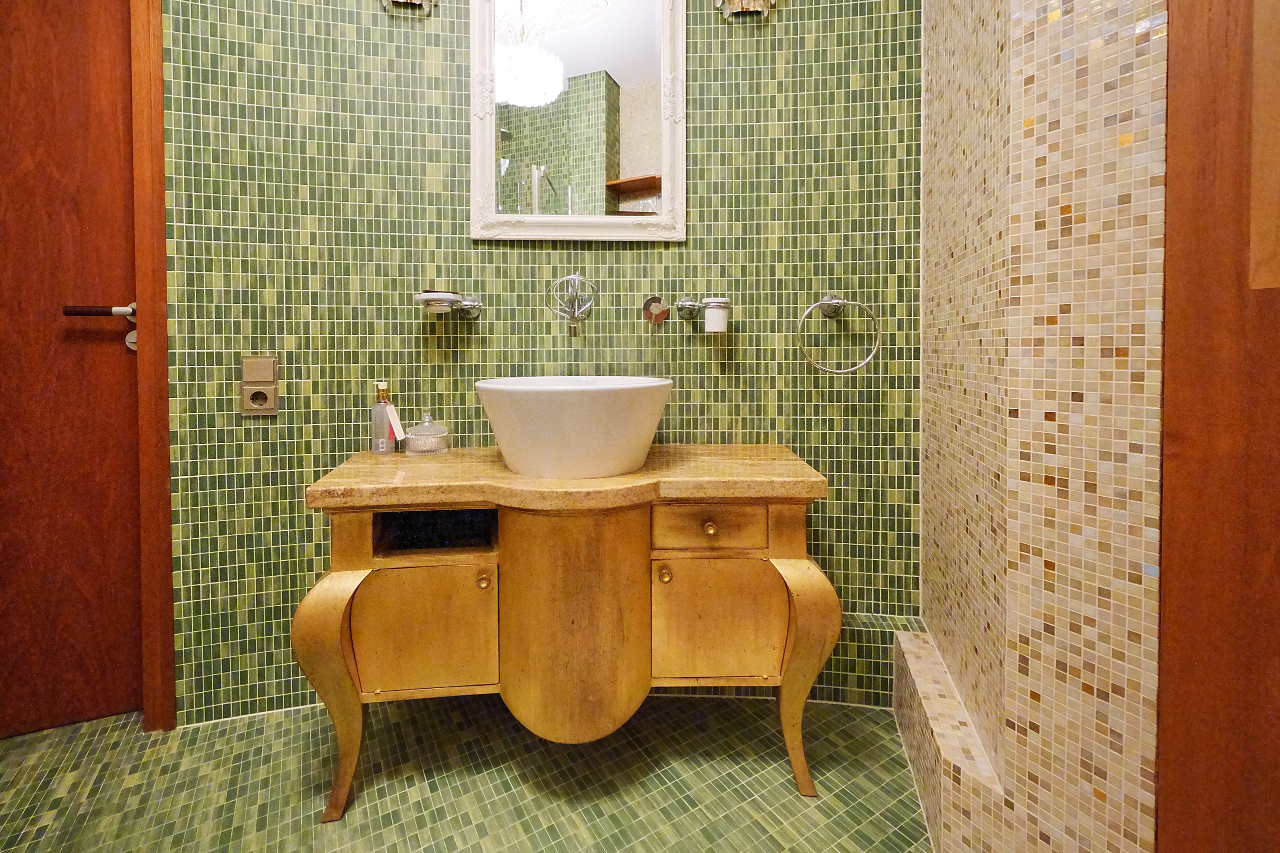 Savanoriu g. 1. Elina Sapiega fotografė Vilniuje