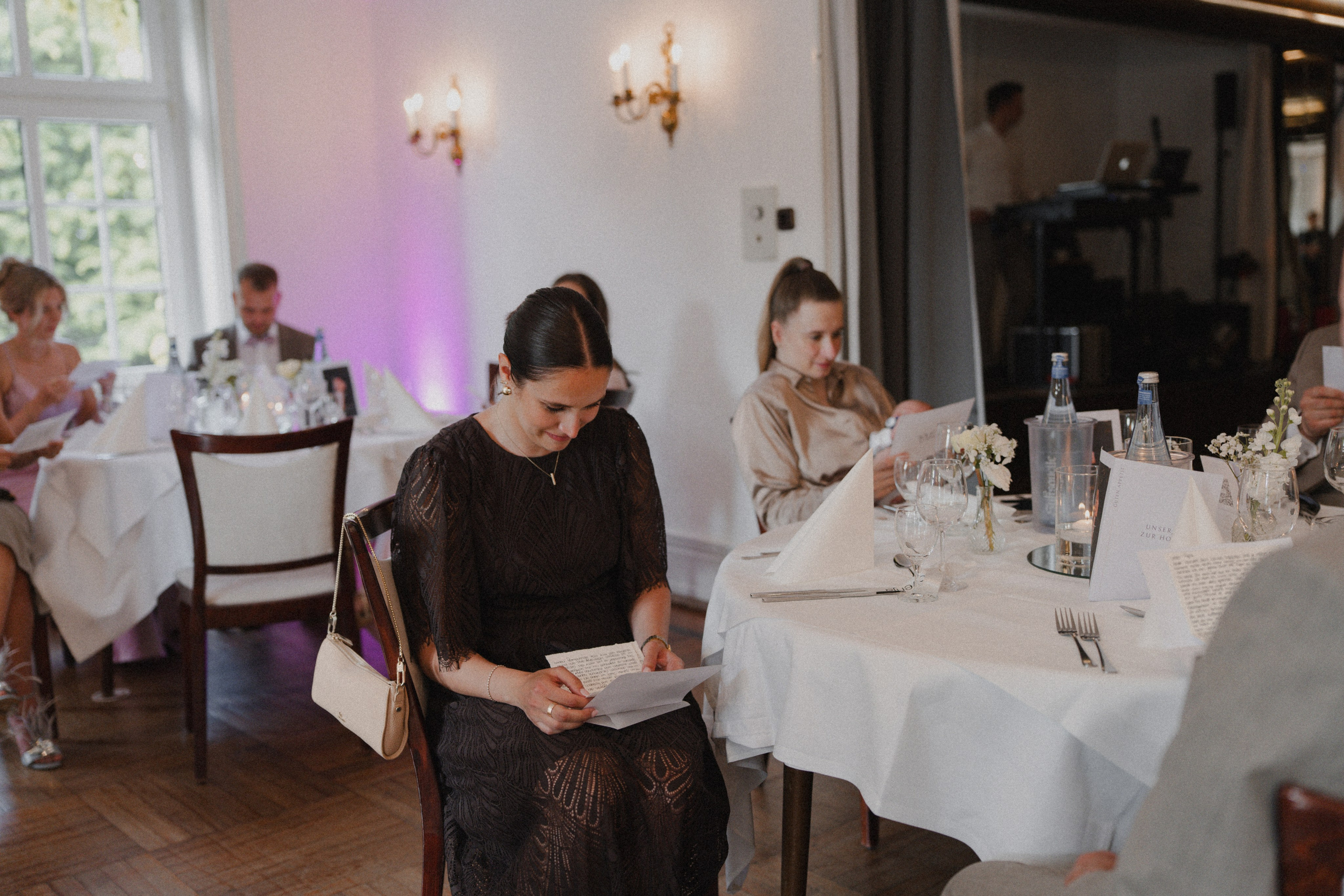Jessica & Felix I Gesellschaft Harmonie Bochum. Hochzeitsfotografin Bochum | Halyna Reiche Fotografie NRW