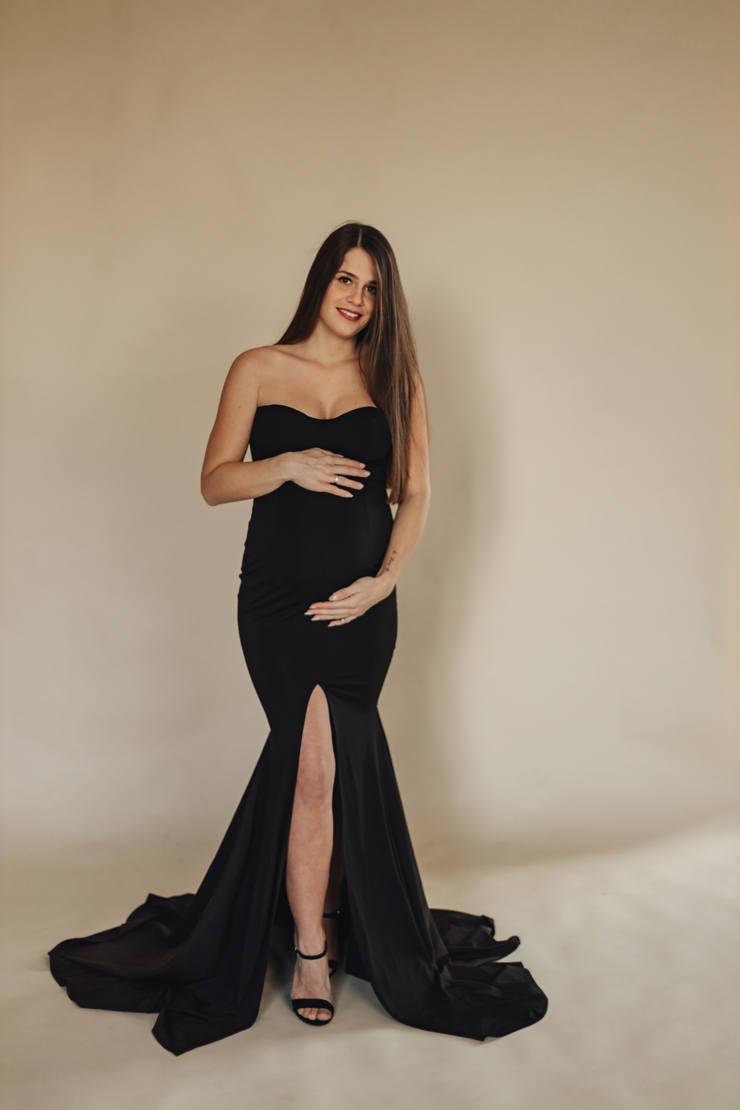 Babybauch. Hochzeitsfotografin Bochum | Halyna Reiche Fotografie NRW
