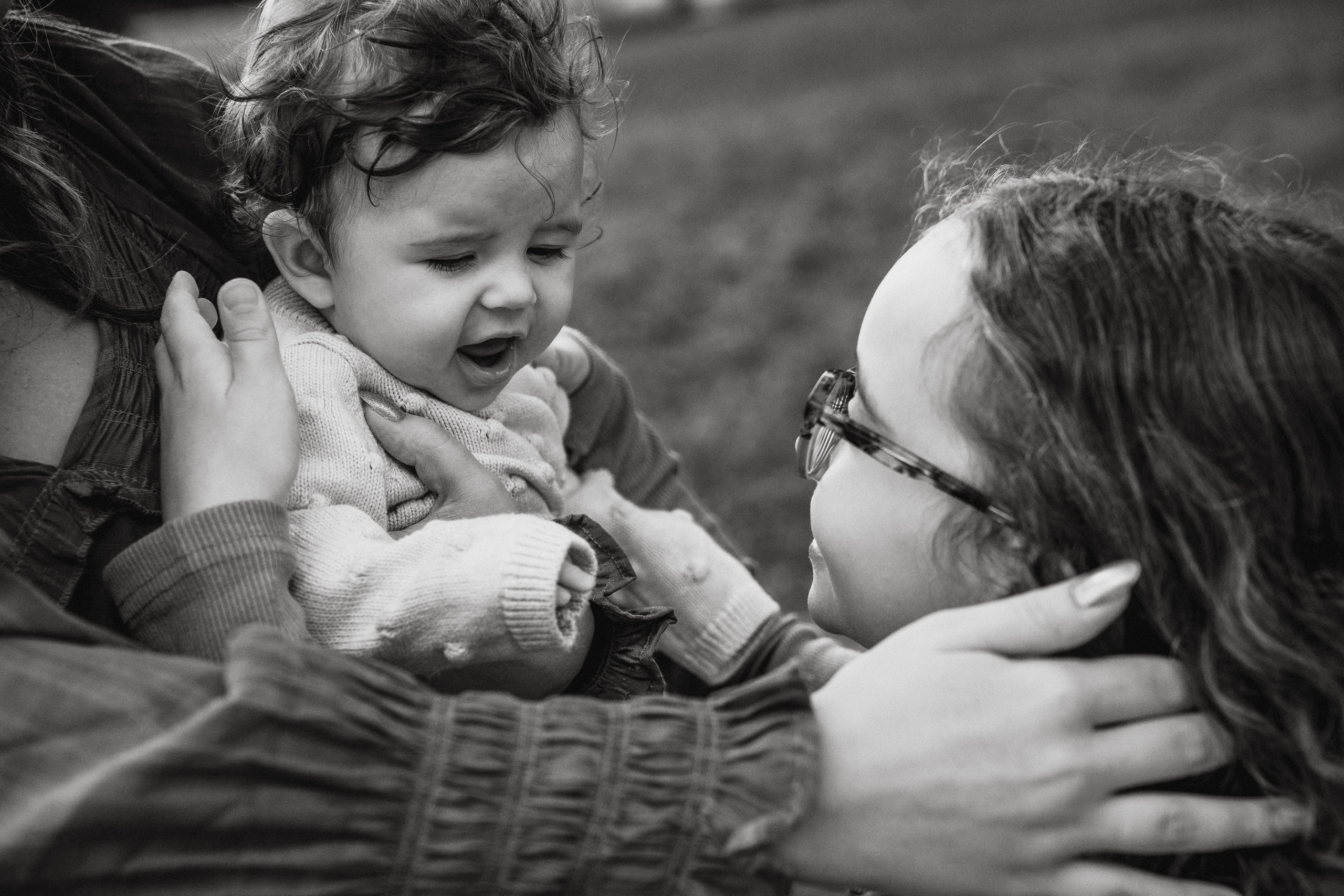 Alina, Vlad and kids outdoor. Wedding and family photographer and videographer PA, NJ, NY, DE, MD