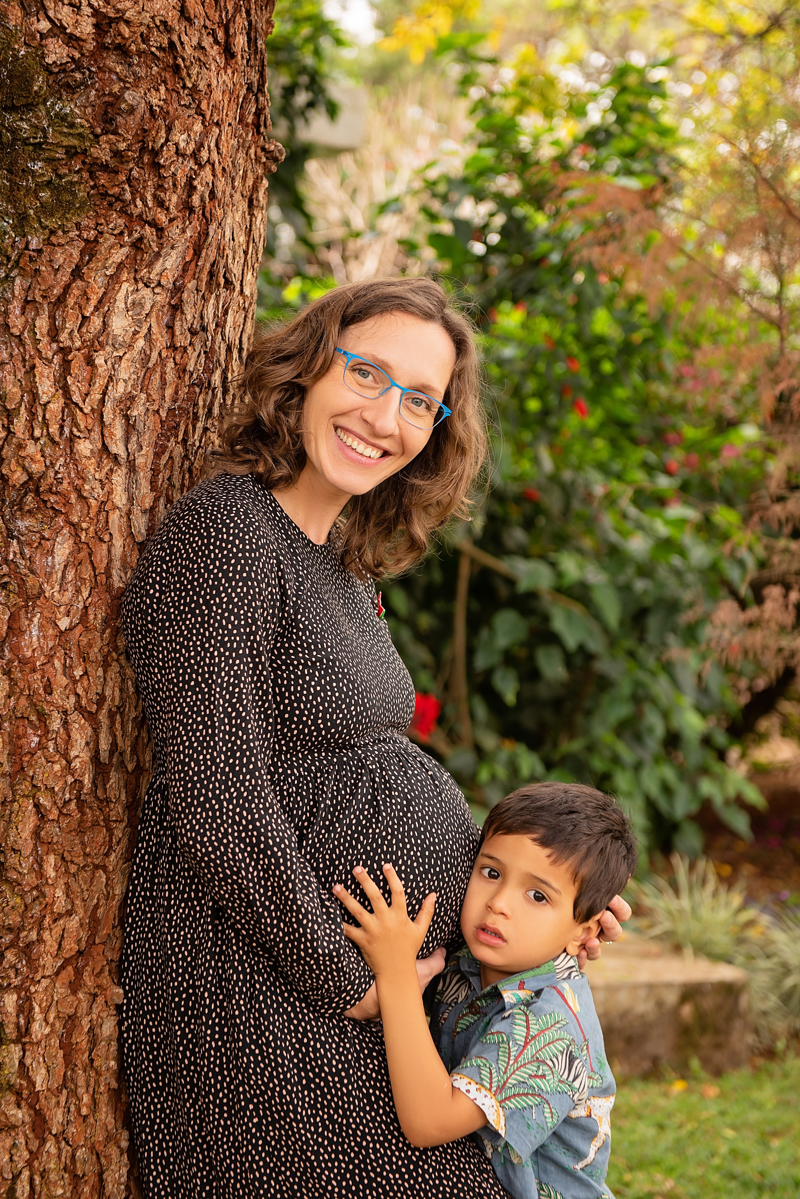 Hot maternity shoots in Nairobi and Mombasa. Newborn, Baby, Maternity and Family Photographer Nairobi Mombasa Kenya