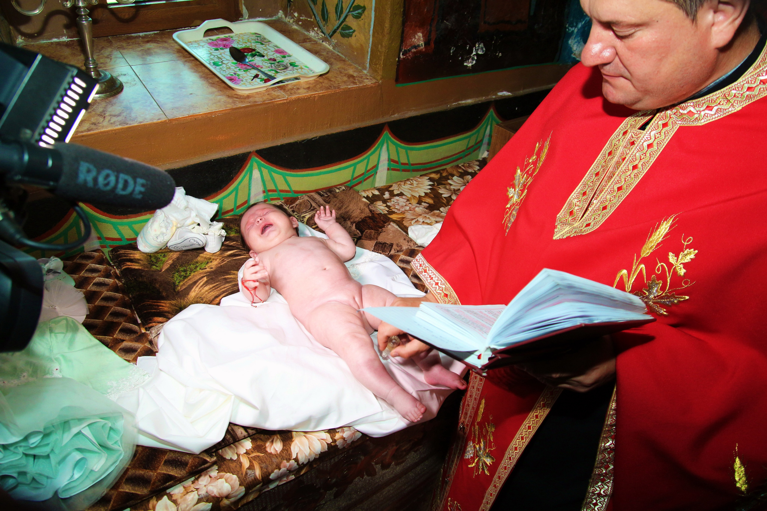 BYZO MEDIA. PETRU BYZO - family and children photographer in ROMANIA