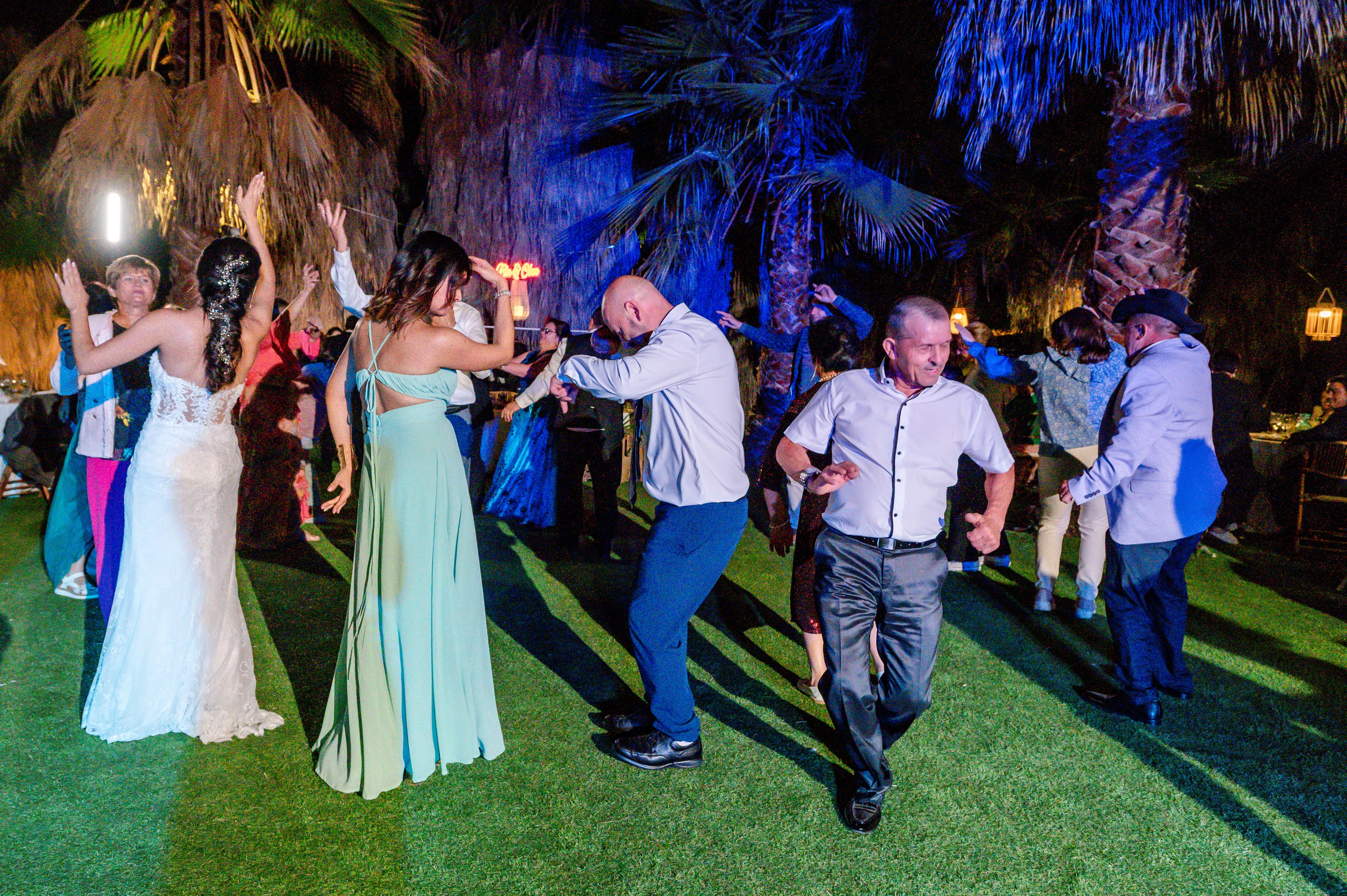 BYZO MEDIA. PETRU BYZO - family and children photographer in ROMANIA