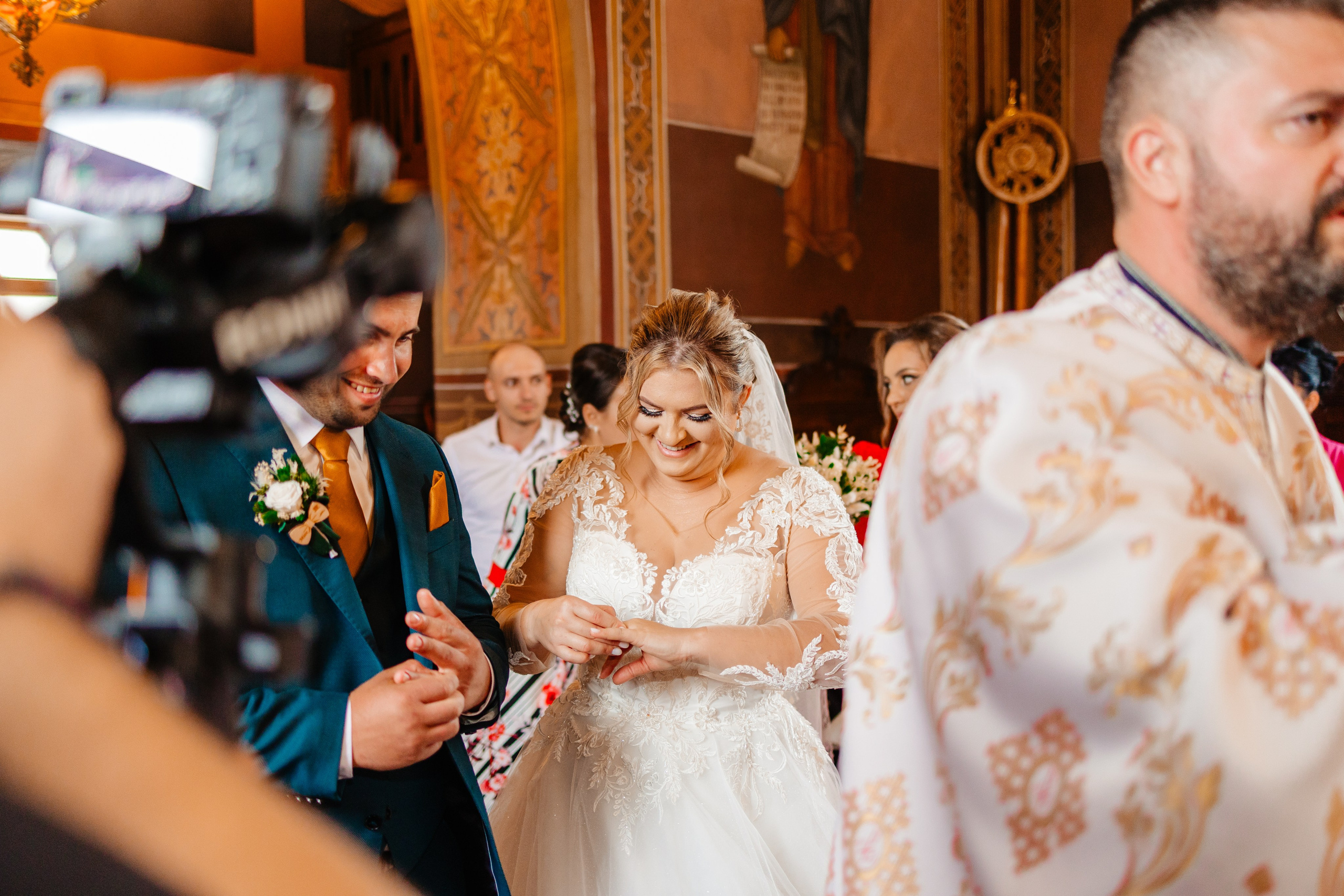 V&F. George Laslău Fotograf