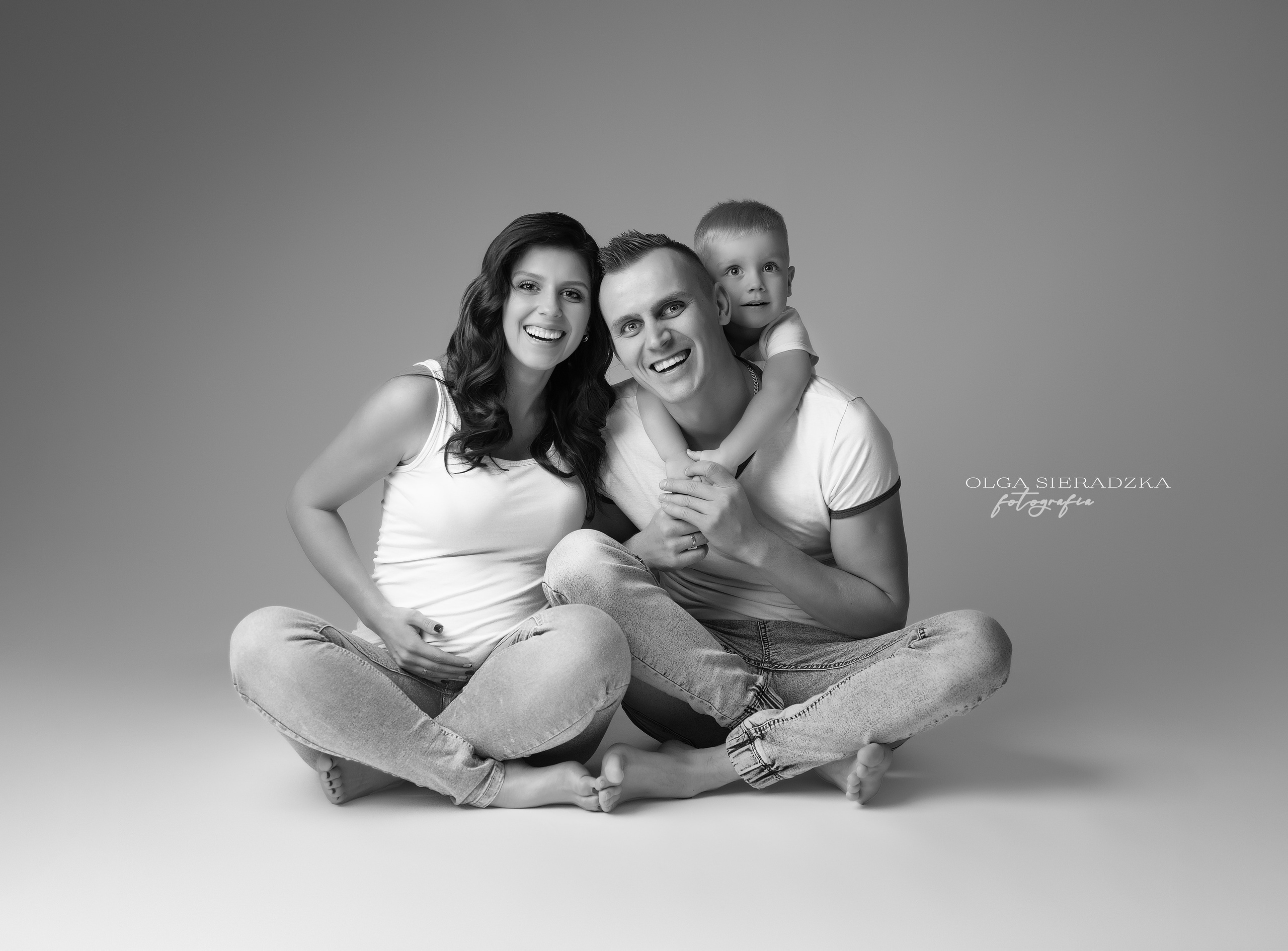 Sesje ciążowe. Olga Sieradzka fotograf rodzinny, ciążowy i dziecięcy w Pile