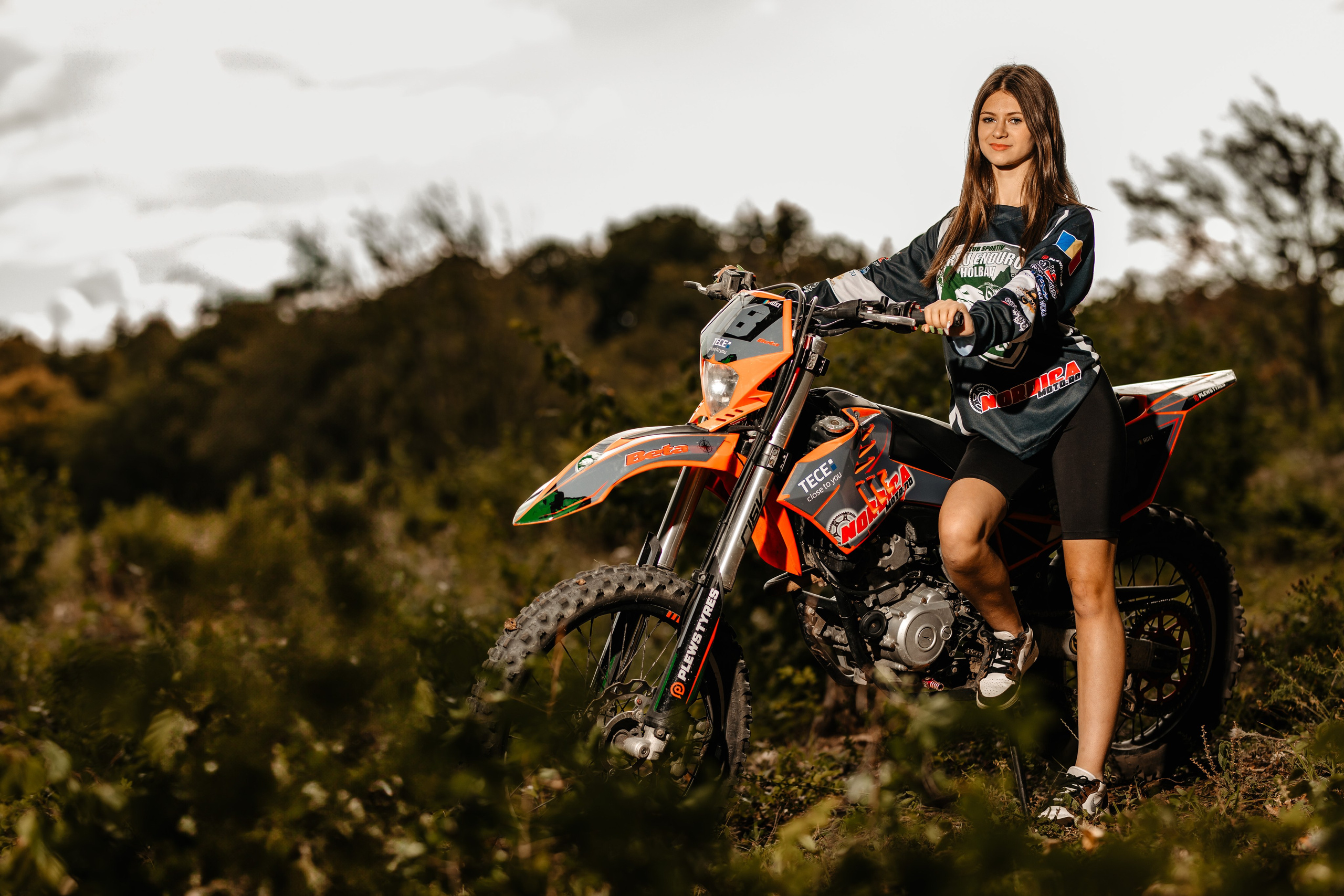 Fetele Enduro. Ionut Brehuescu — Fotograf