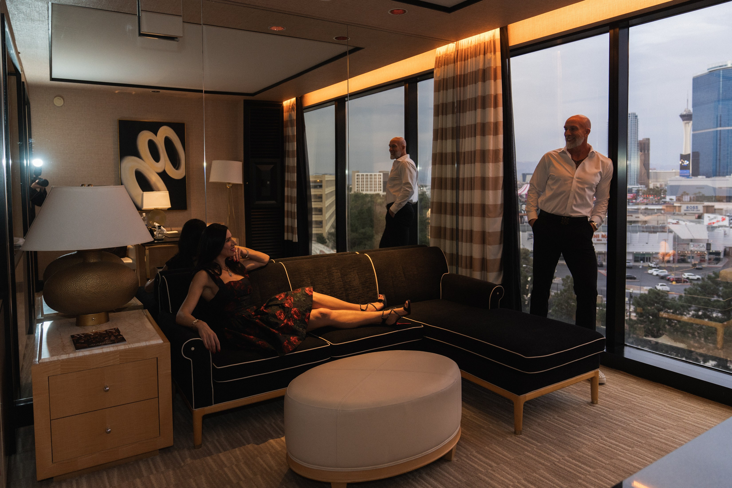 Zanete&Ben. Wedding & elopement photographer Viktoriya Kravtsov. Las Vegas