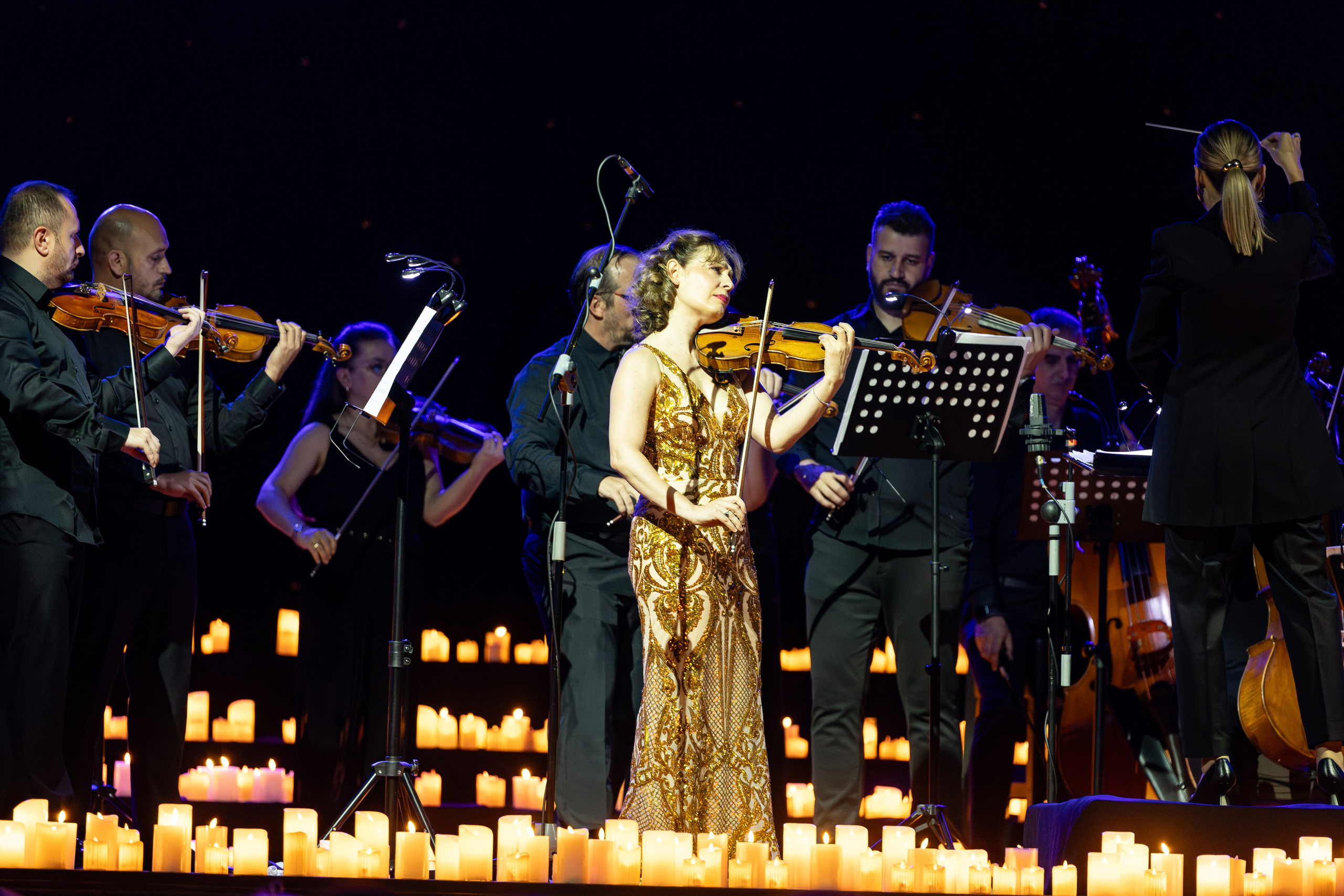 Violinistica Irina Mureșanu tokom nastupa na Candlelight koncertu u Sarajevu