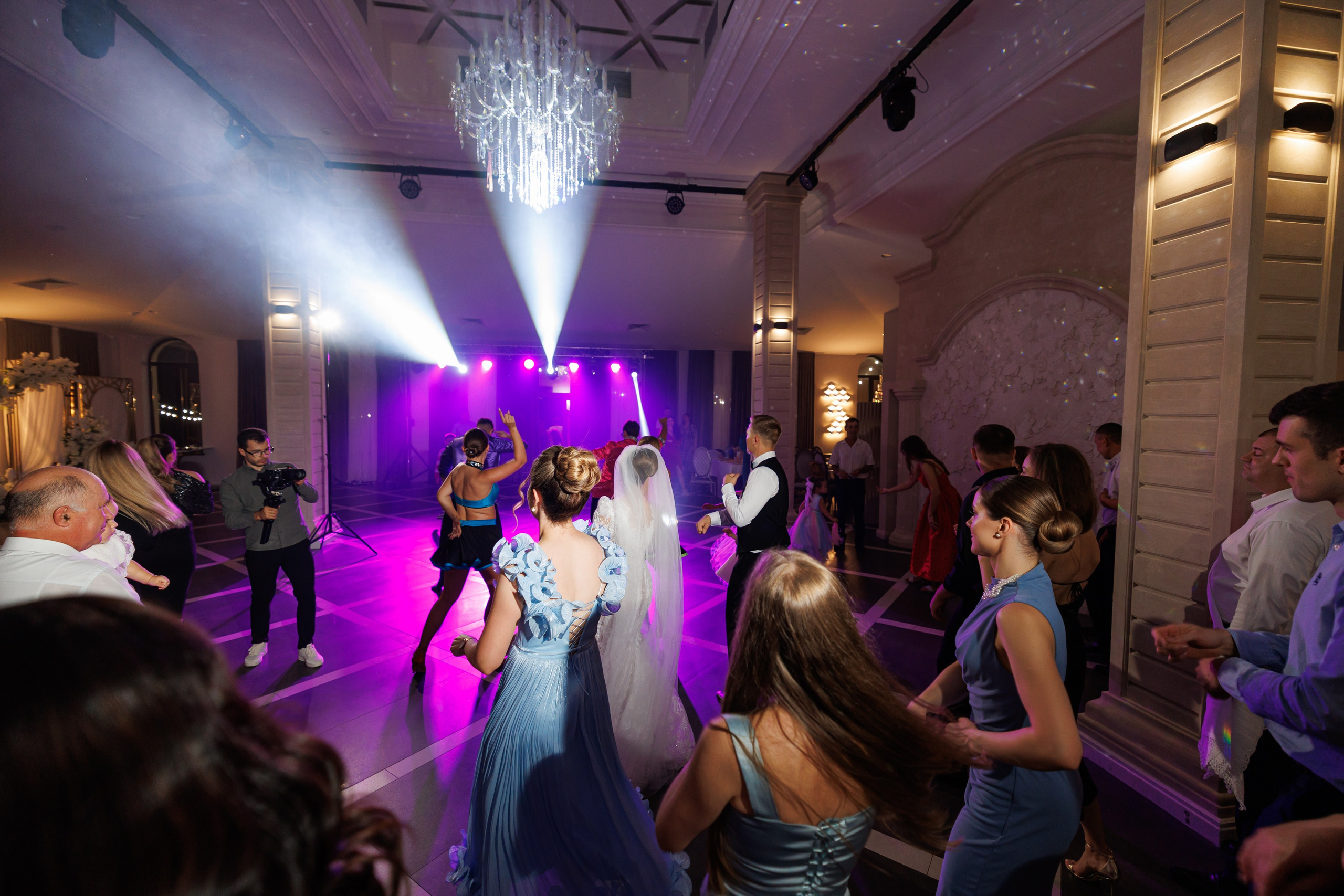 Fotograf nunta chisinau. Dinu Malancea. Dinumalancea.com — fotograf de nunta si familie. Moldova, Romania, UE