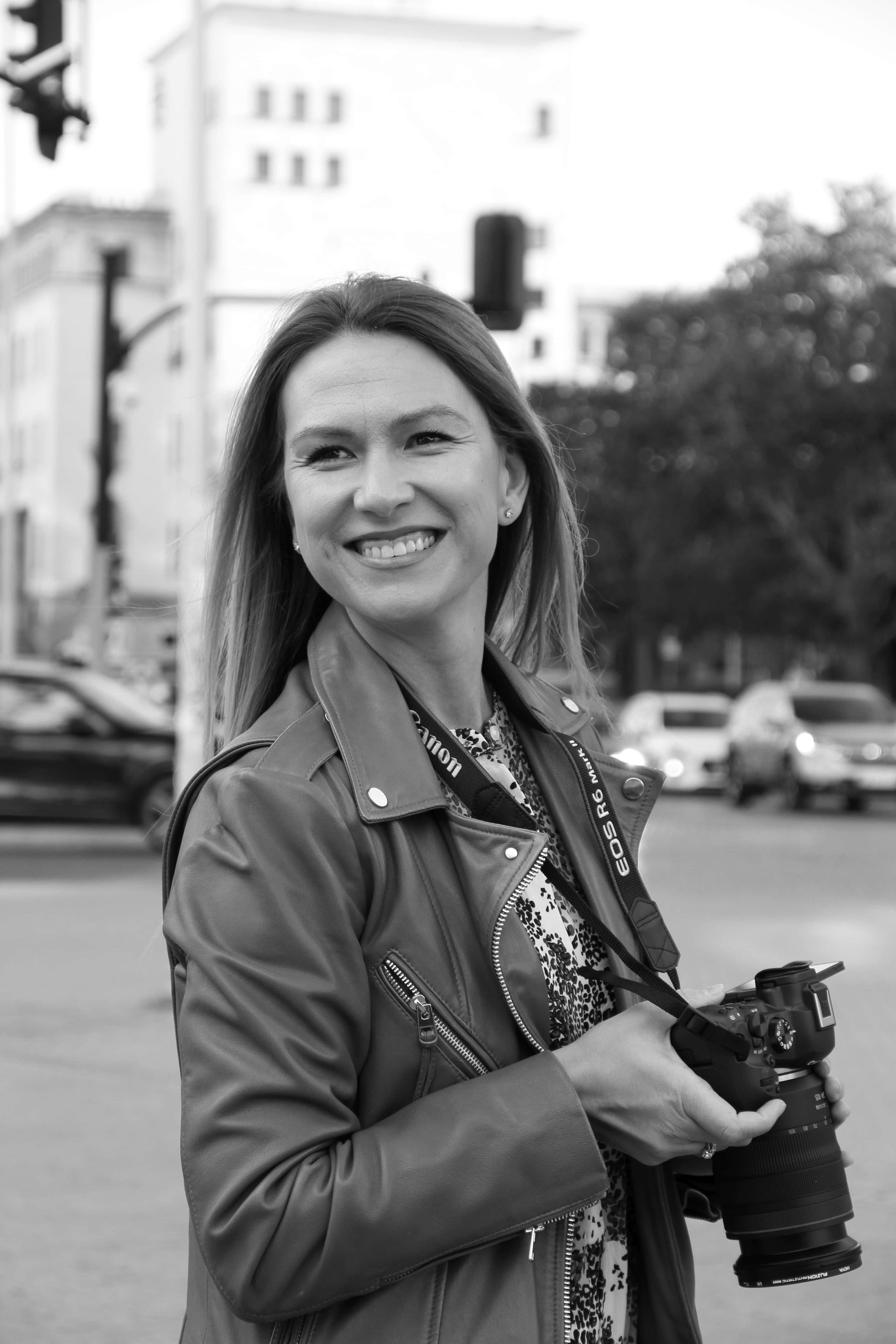 PhotoAdrenaline.com - ПОРТРЕТНА фотография на ОТКРИТО