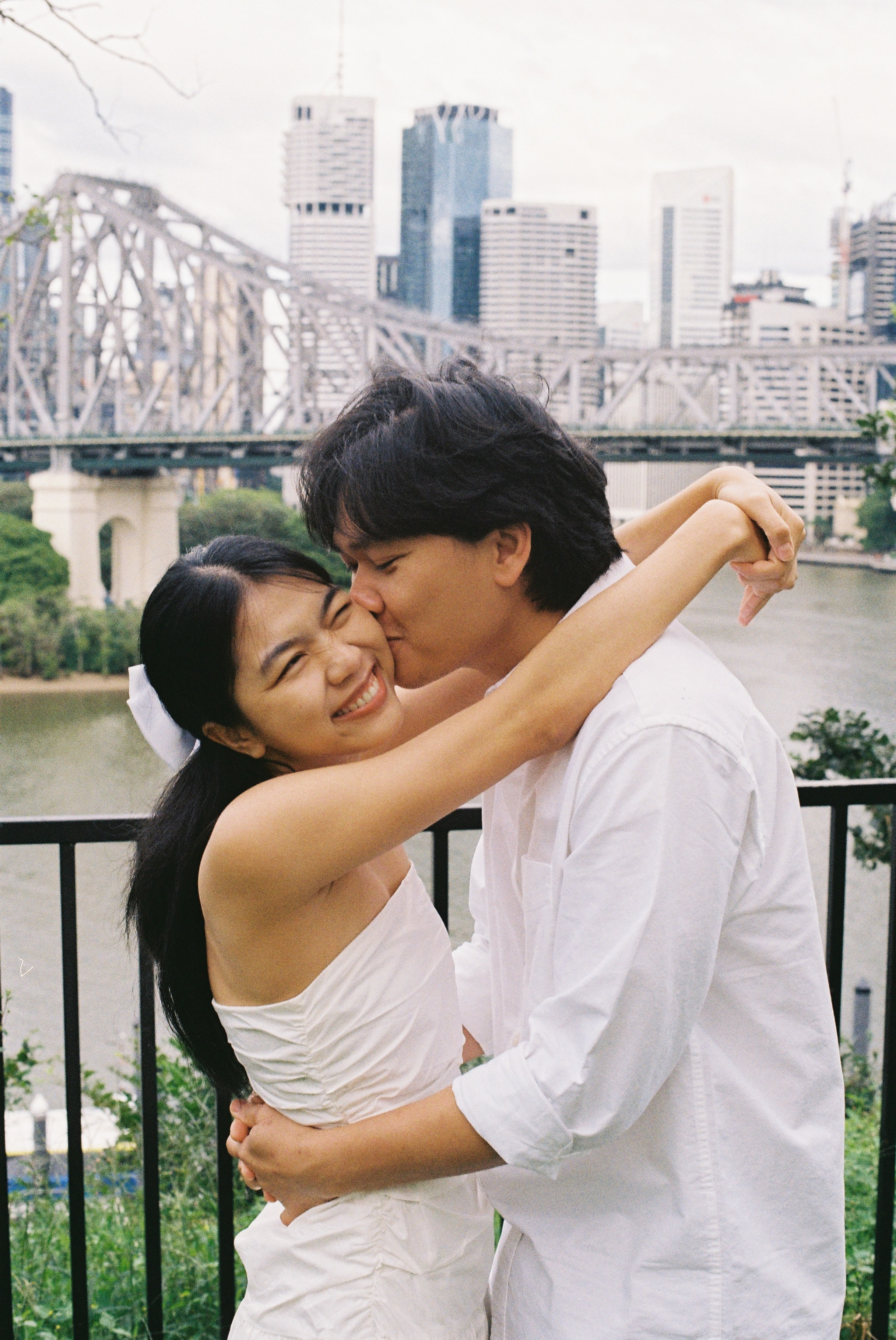 Chonlita&Ench. Film portrait photographer