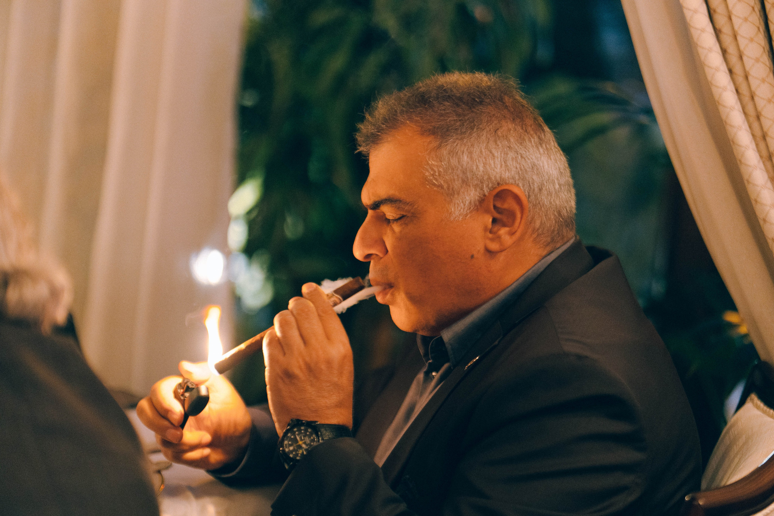 CIGAR CLUB. Wedding&Event photographer Ismail Rzayev in Baku