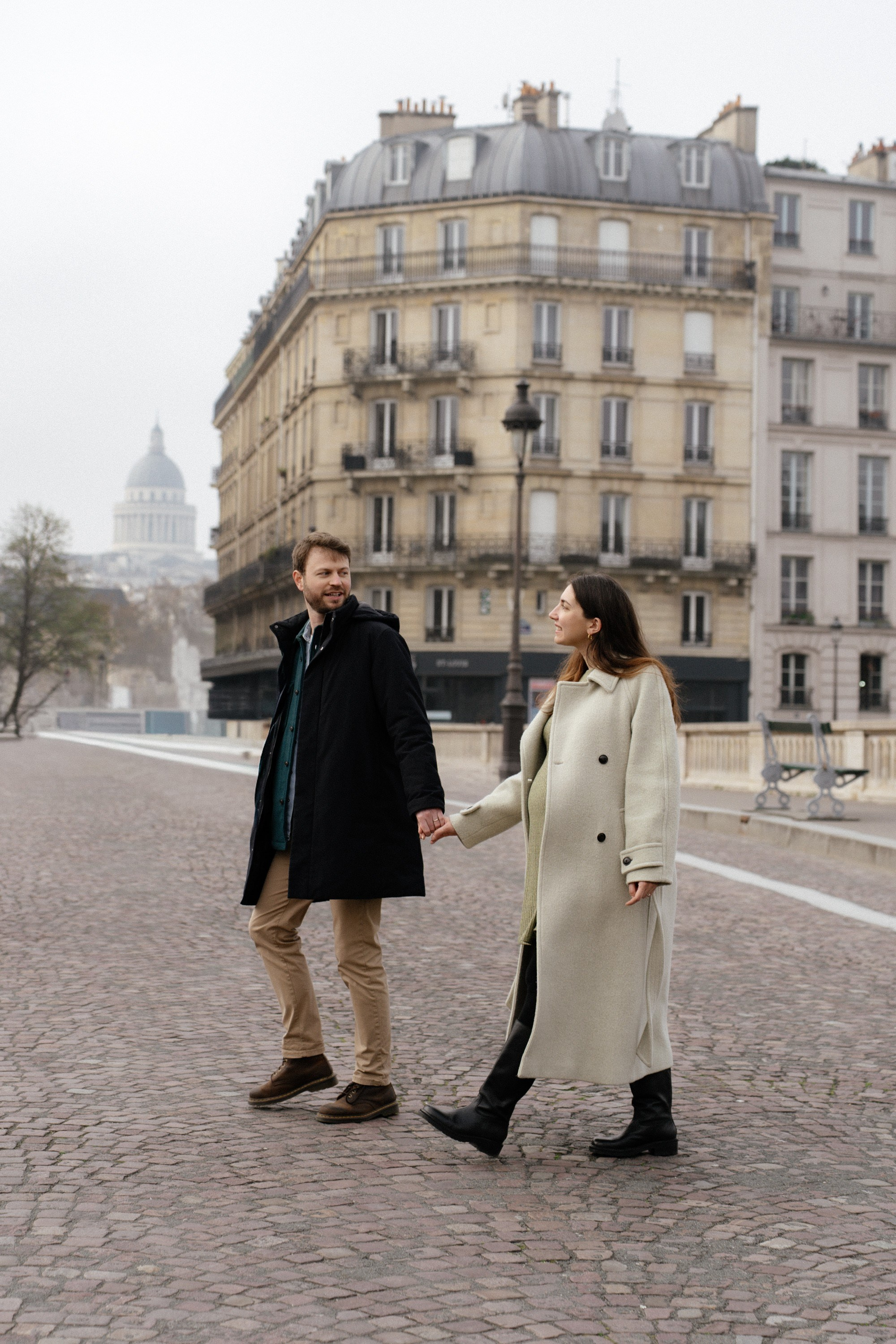 Love Story: Île de la Cité. Photographe et vidéaste à Paris