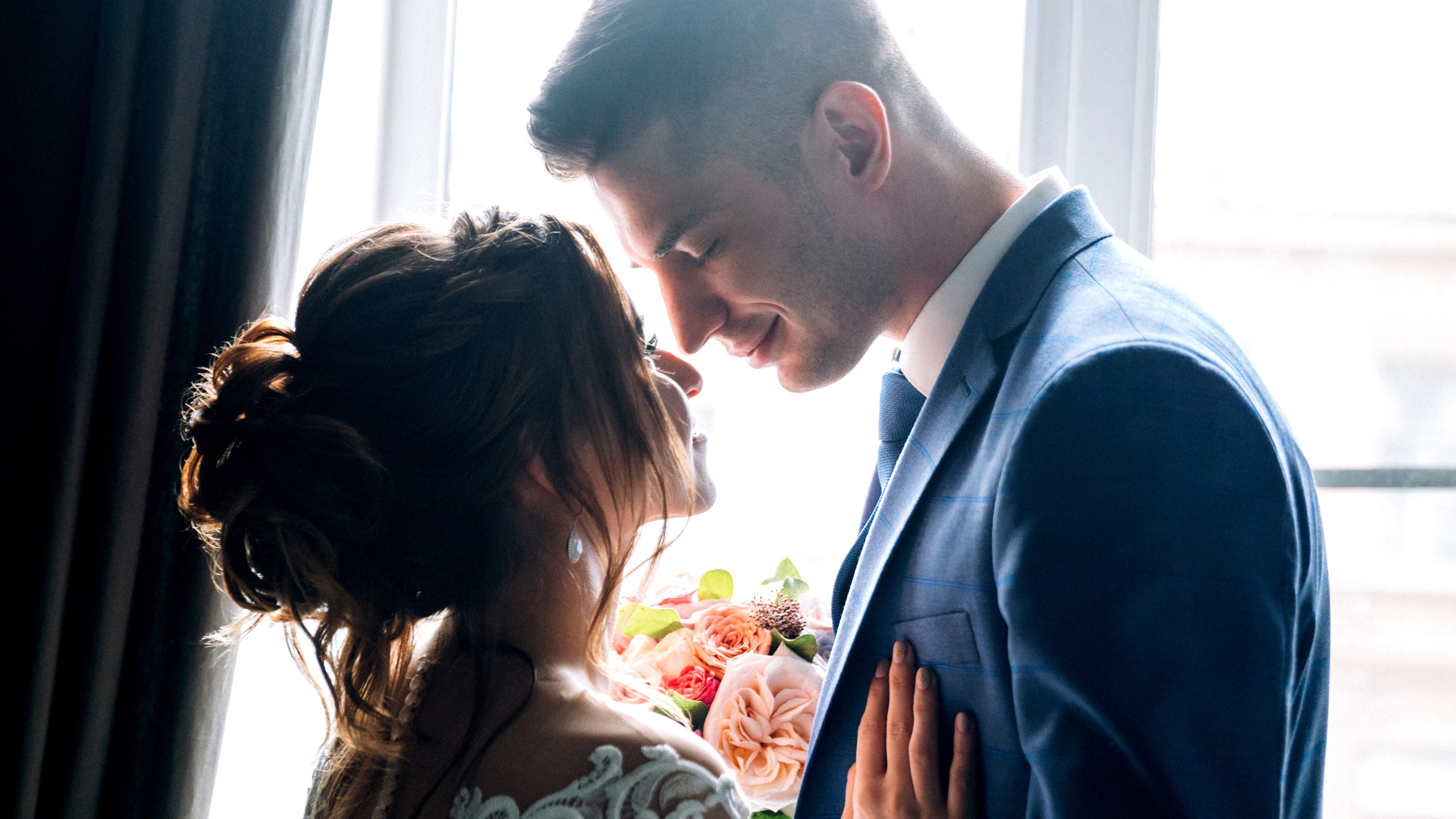 Poročna fofografija. Fotografinja in videografinja Mariia Bortiakova iz Slovenije: fotografiranje dogodkov, portretov in snemanje videov po vsej Sloveniji