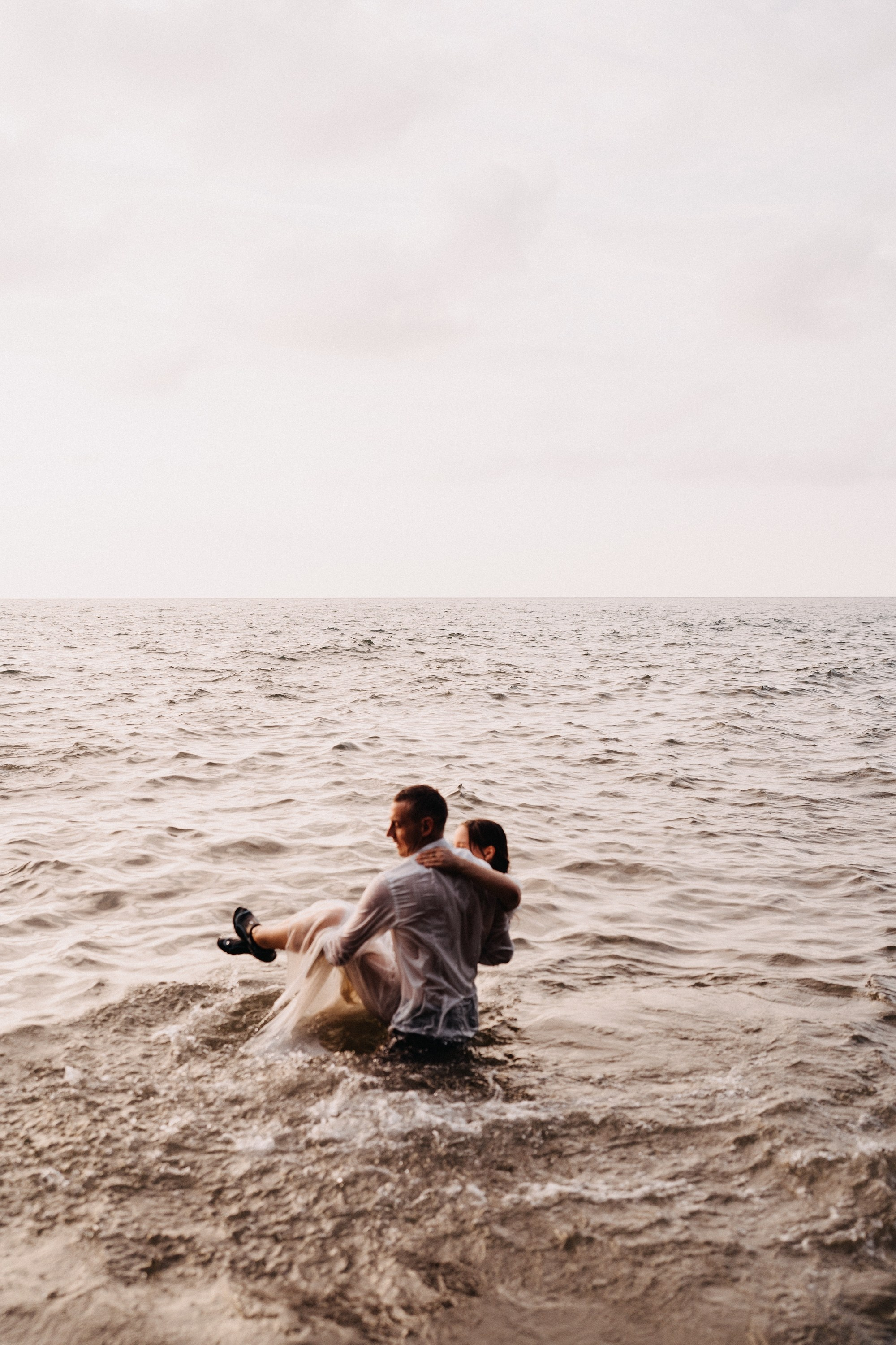 Роман и Виктория. Индивидуальный и свадебный фотограф в Батуми Валерия Азаренко