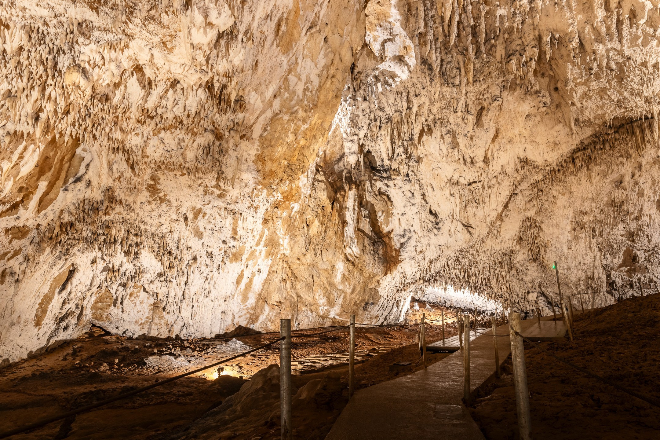 Bijambare — Underground World is a photography series by photographer Namir Čomaga, presenting the fascinating underground landscapes and natural cave formations through nature and landscape photography.The photographs were created in Bijambare Cave, near Sarajevo, Bosnia and Herzegovina, documenting spectacular stalactites, stalagmites and limestone cave formations through carefully composed images that reveal the beauty of the underground world.This gallery is part of the author's photography portfolio, focusing on Sarajevo photography, Bosnia and Herzegovina photography, nature photography, landscape photography and travel photography.