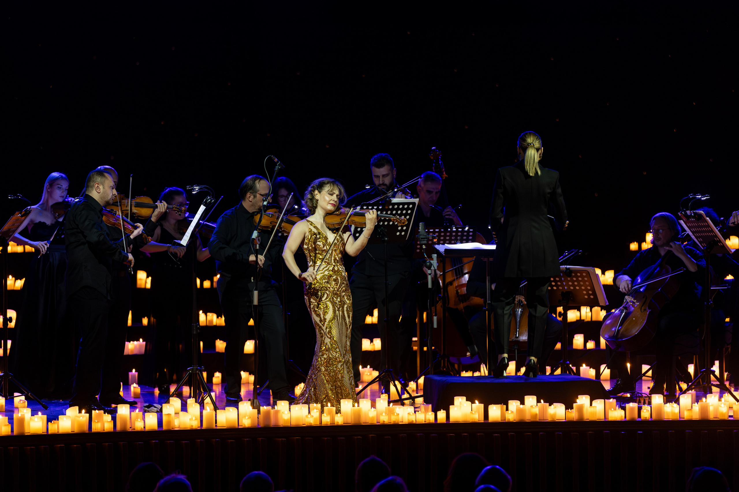 Violinistica Irina Mureșanu tokom nastupa na Candlelight koncertu u Sarajevu
