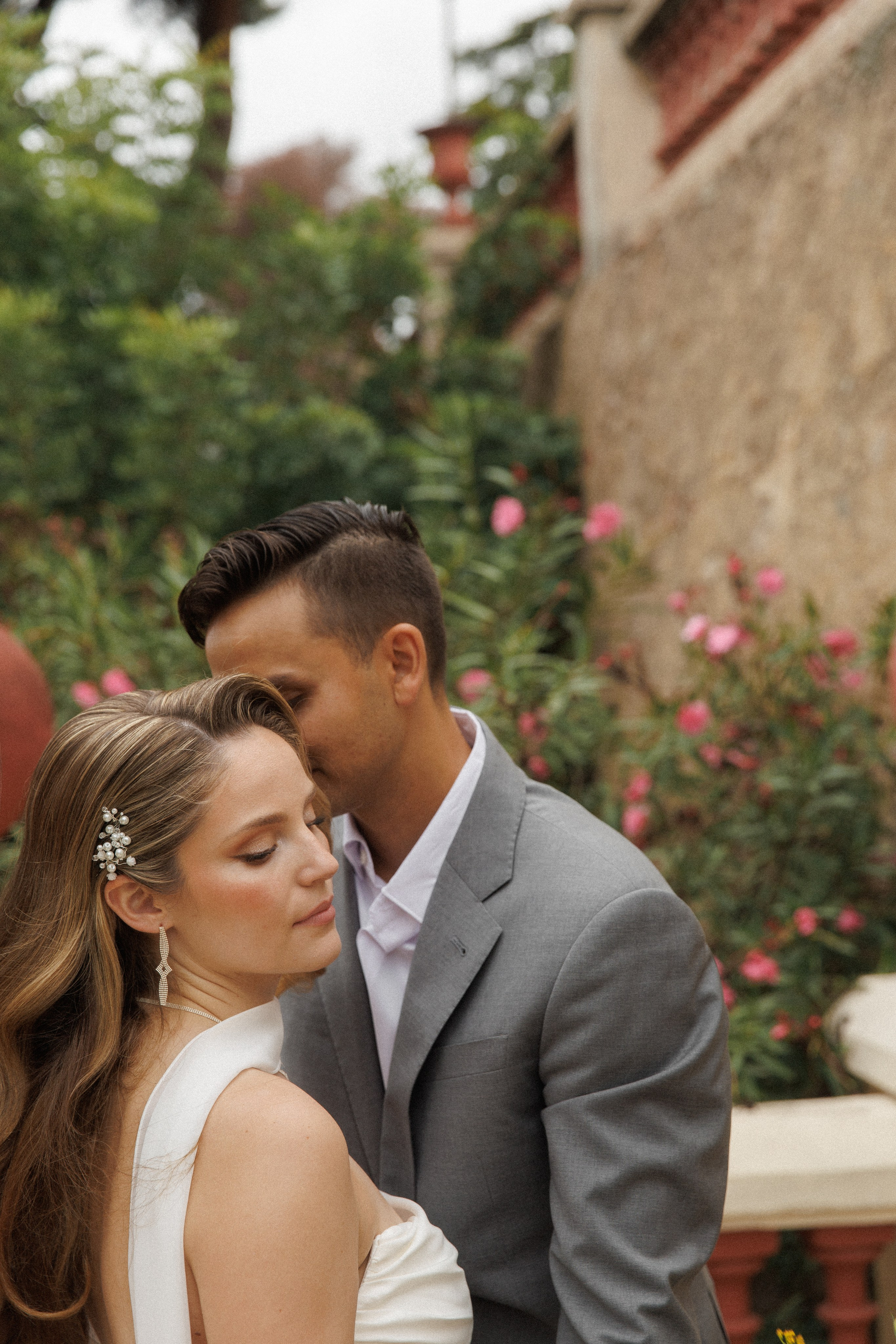 Kylie & Andrew. Villa Blanca. Paola wedding photographer / videographer in Barcelona