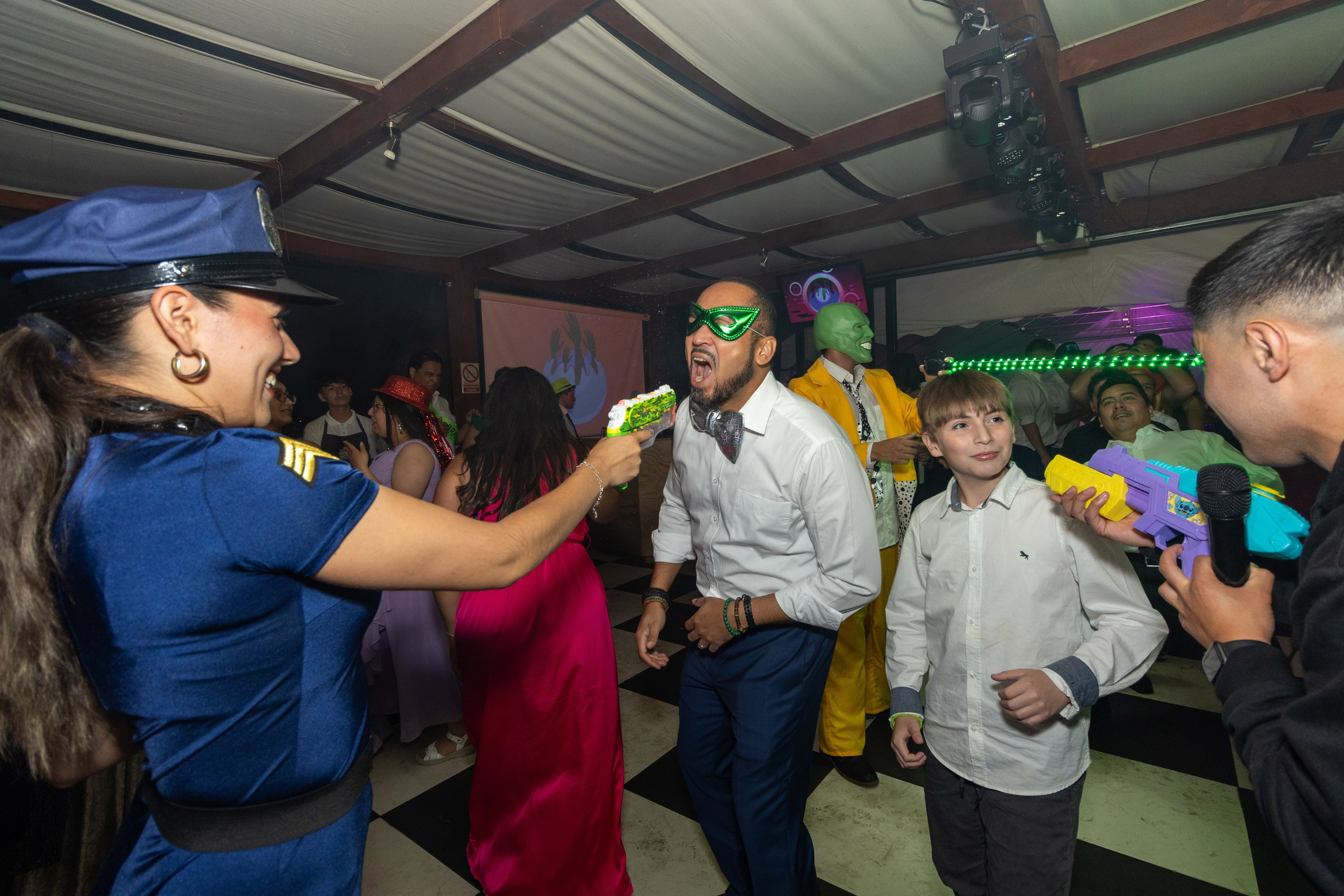 Katherin y Daniel. Dinka & Emilio - El arte de preservar lo que no se repite