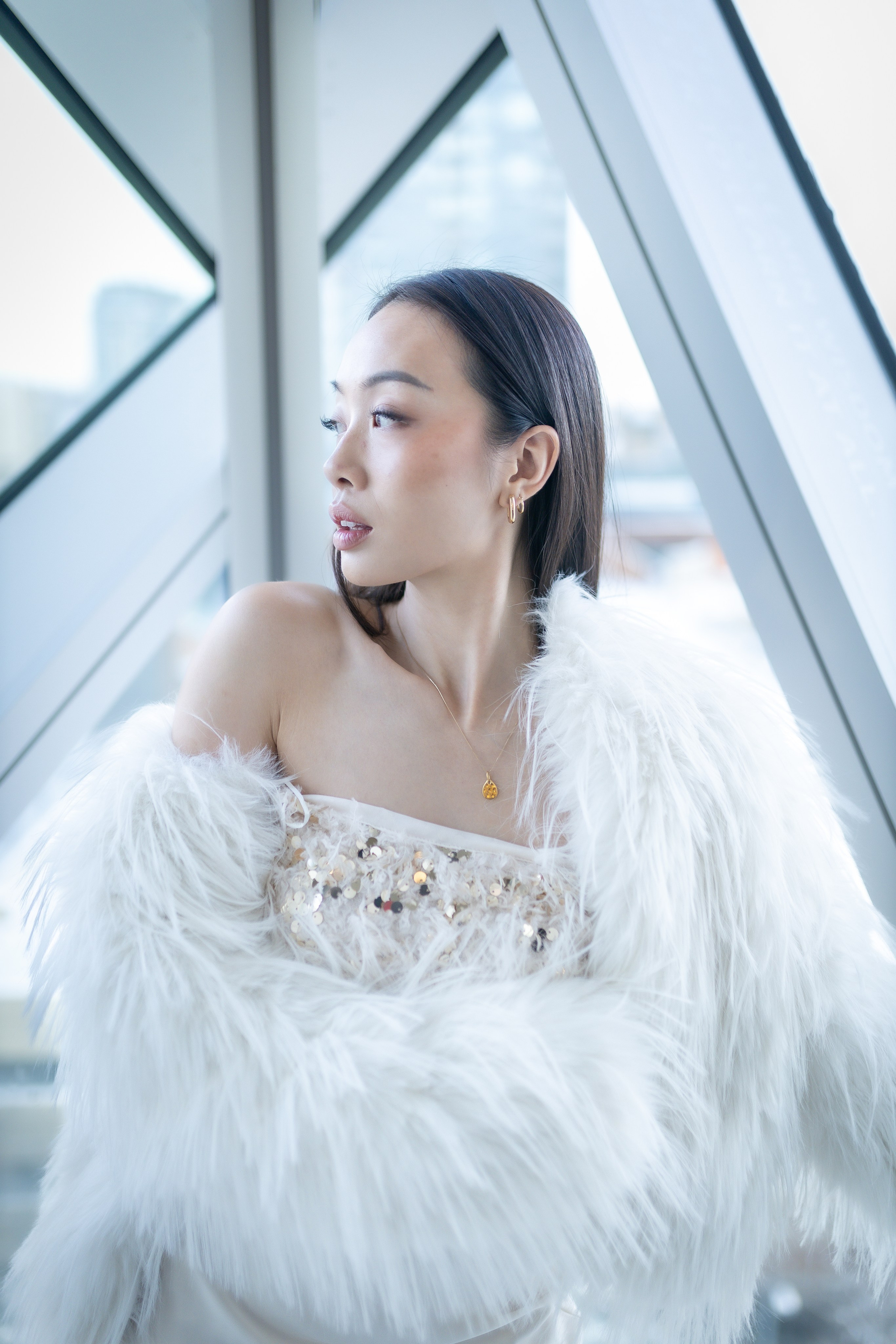 Elegant Moments: Alvina Phan Photo Session. ProFly.club — Professional aerial filming in Calgary