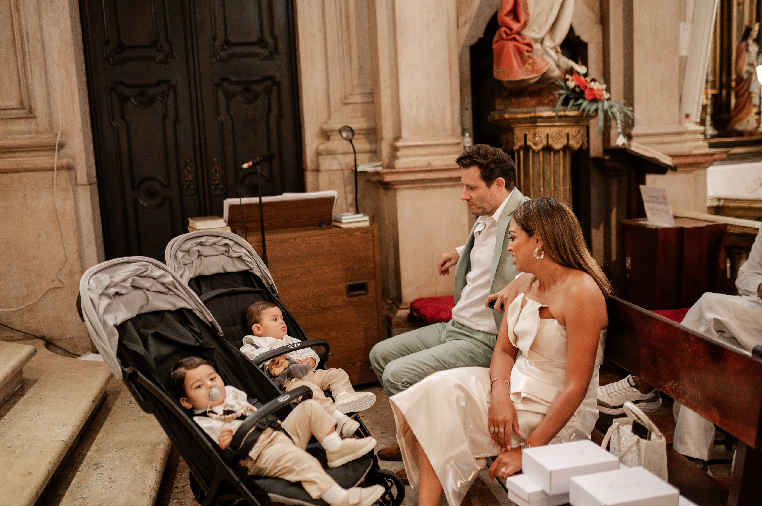 Фотосъёмка крестин — тёплые и значимые моменты. Ваш фотограф в Лиссабоне — Анна Белова