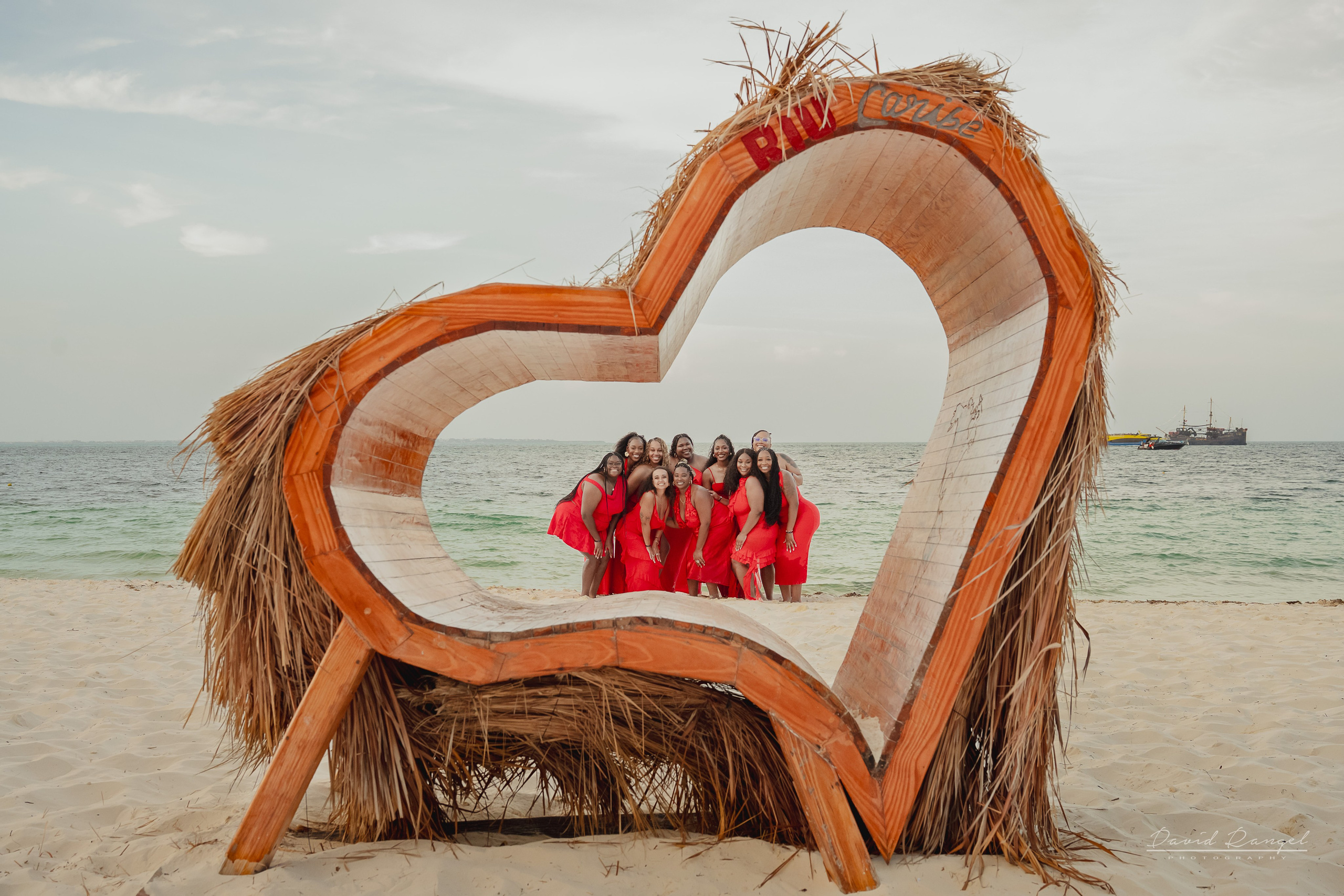 Bachelorette. Destination wedding photographer based in Cancun and Riviera Maya with service worldwide