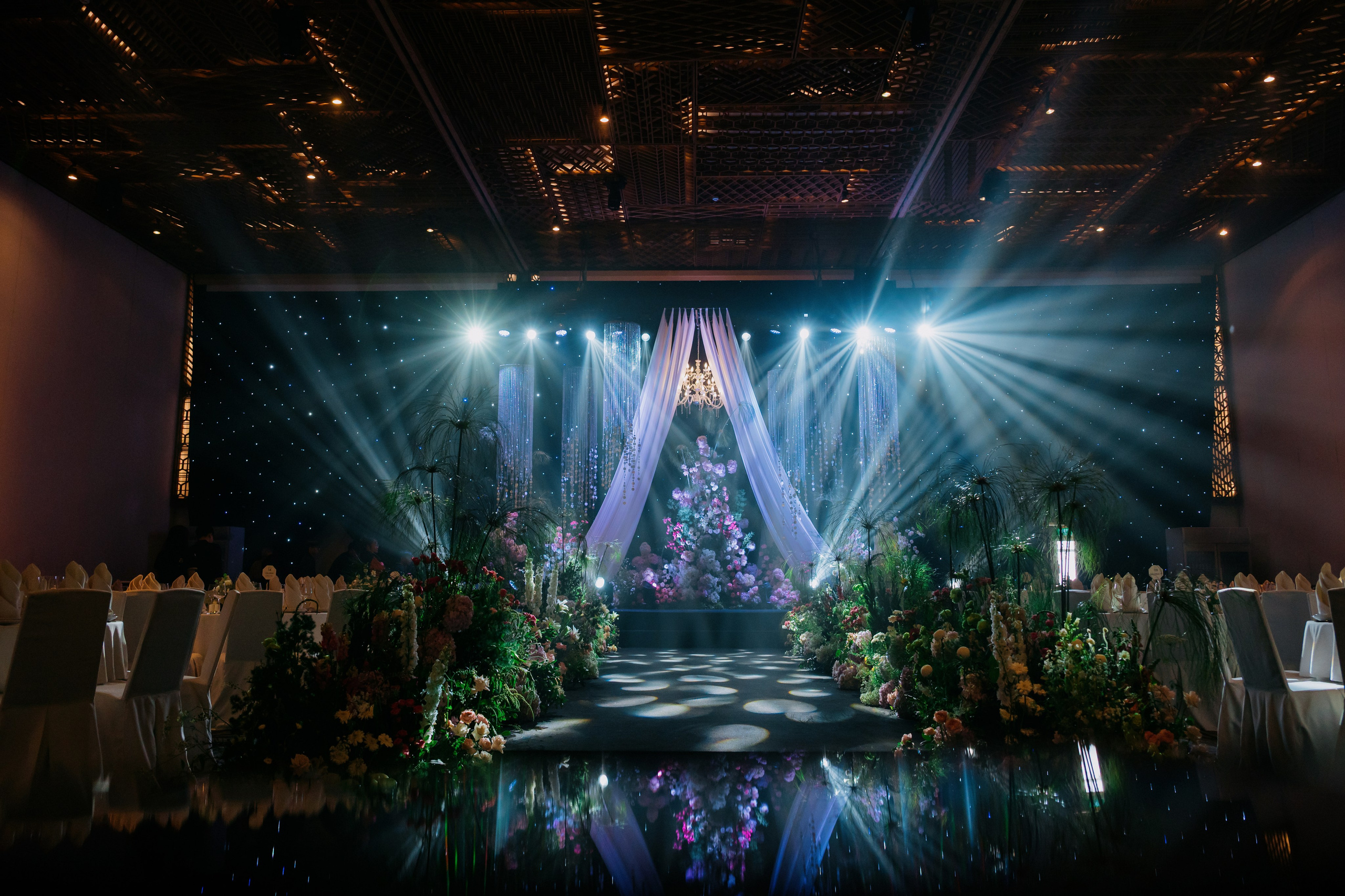 Nicholas & KimThanh / GemCenter 24.05.2026. Nhiếp ảnh gia đám cưới hàng đầu tại Thành Phố Hồ Chí Minh