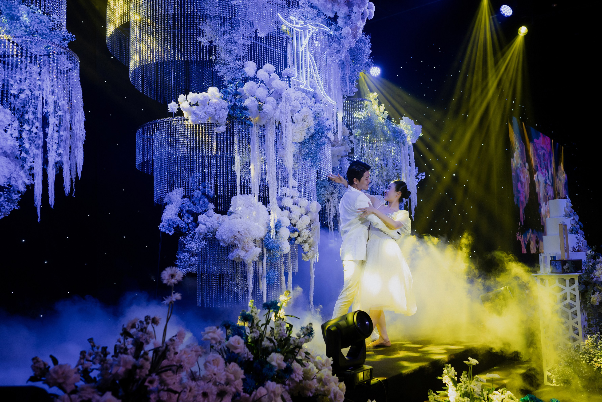 THANH THUÝ & TRỌNG KỶ. Nhiếp ảnh gia đám cưới hàng đầu tại Thành Phố Hồ Chí Minh