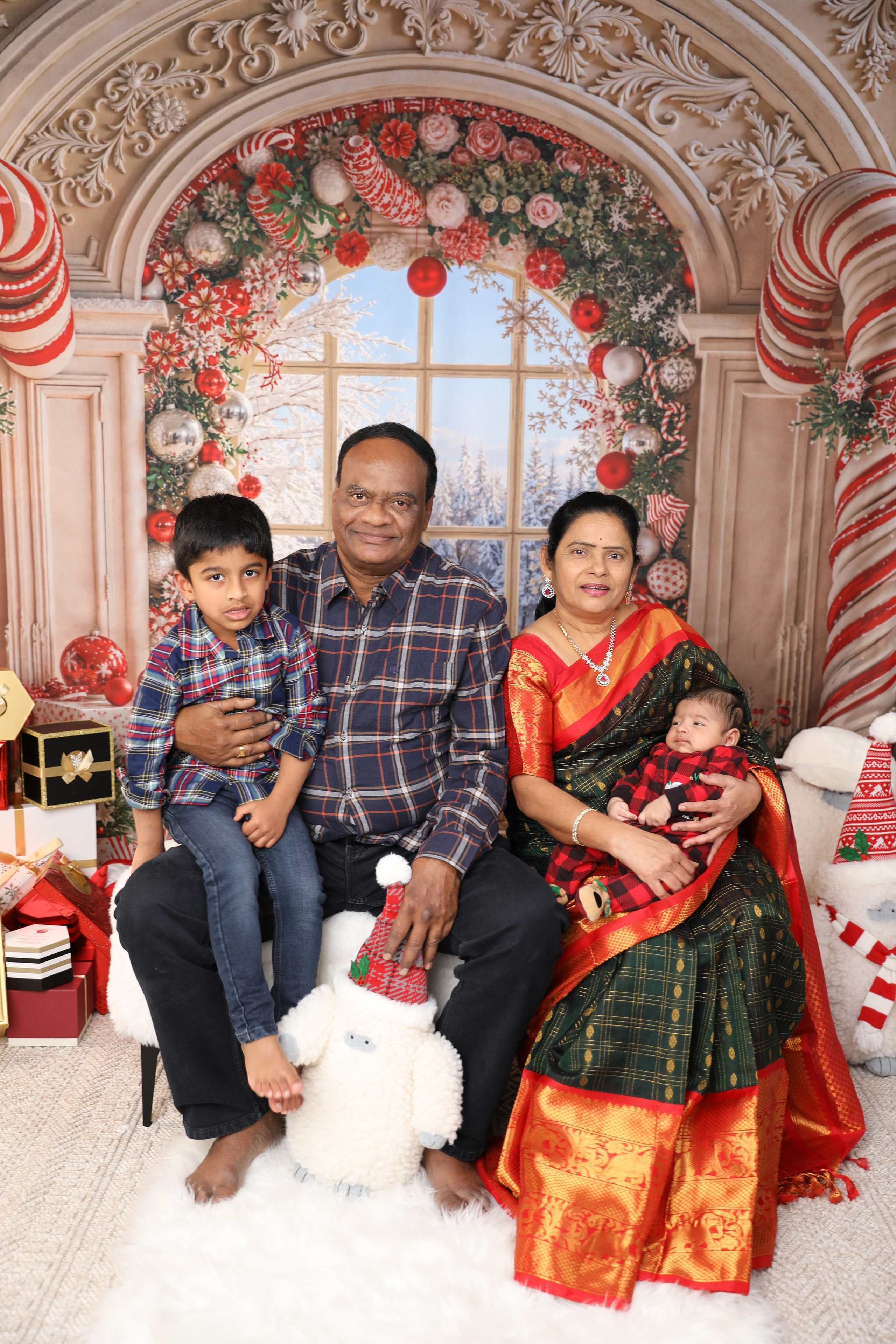 Christmas. AP Lens Photography | Newborn, Maternity, Milestone & Family Photographer Little Elm TX