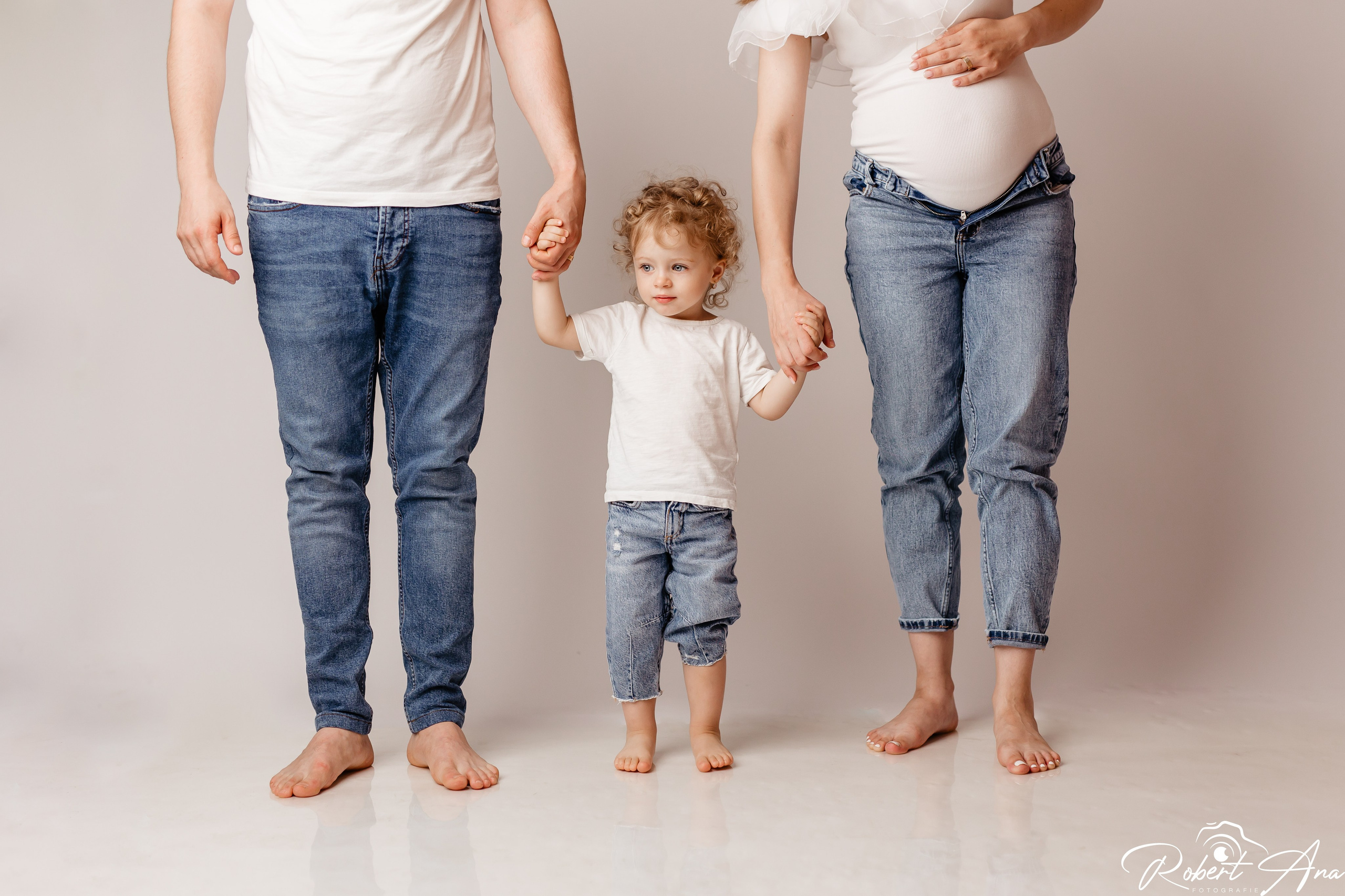 MATERNITATE. Robert Blaj - Fotograf Nuntă Iași