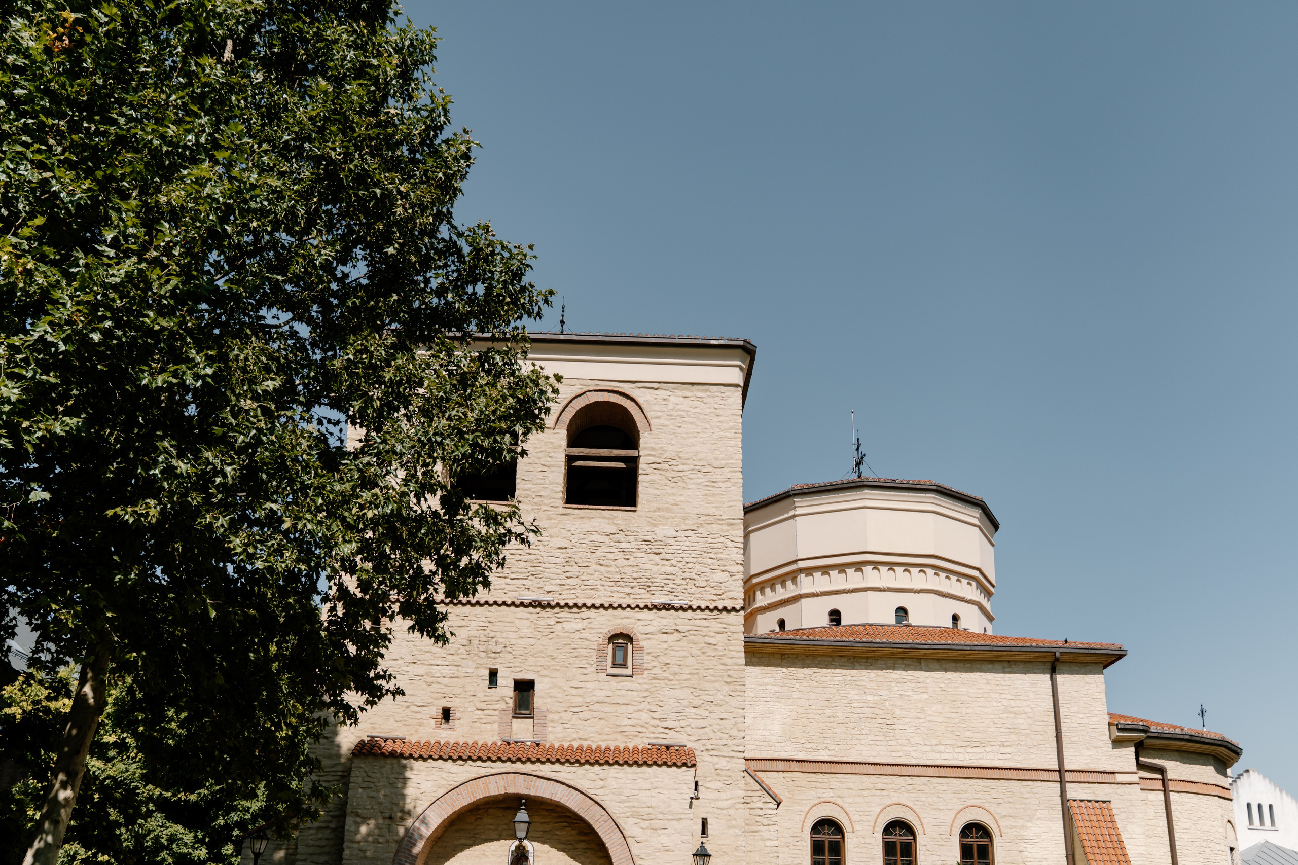 Analisa | Constantin. Gabrielacojocariu.com