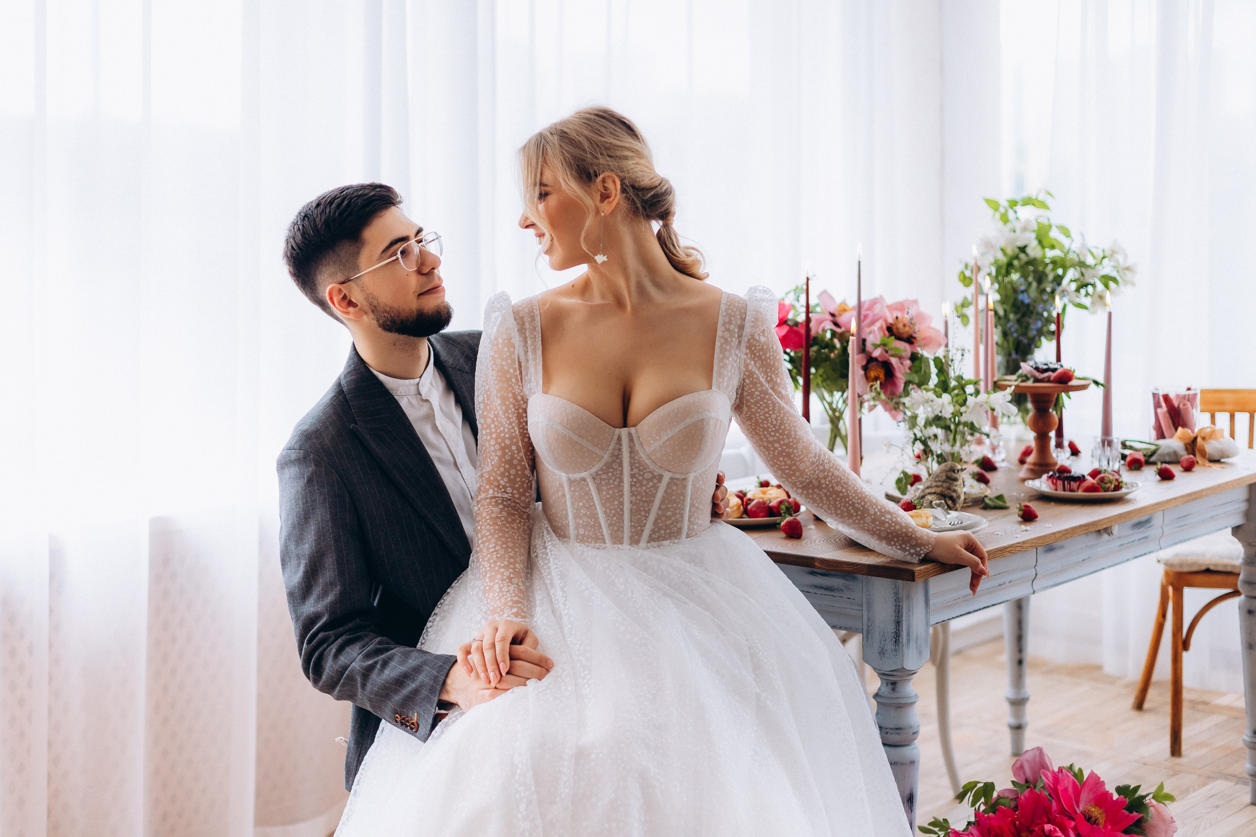 Anna & Alex. Wedding and Family Photograph