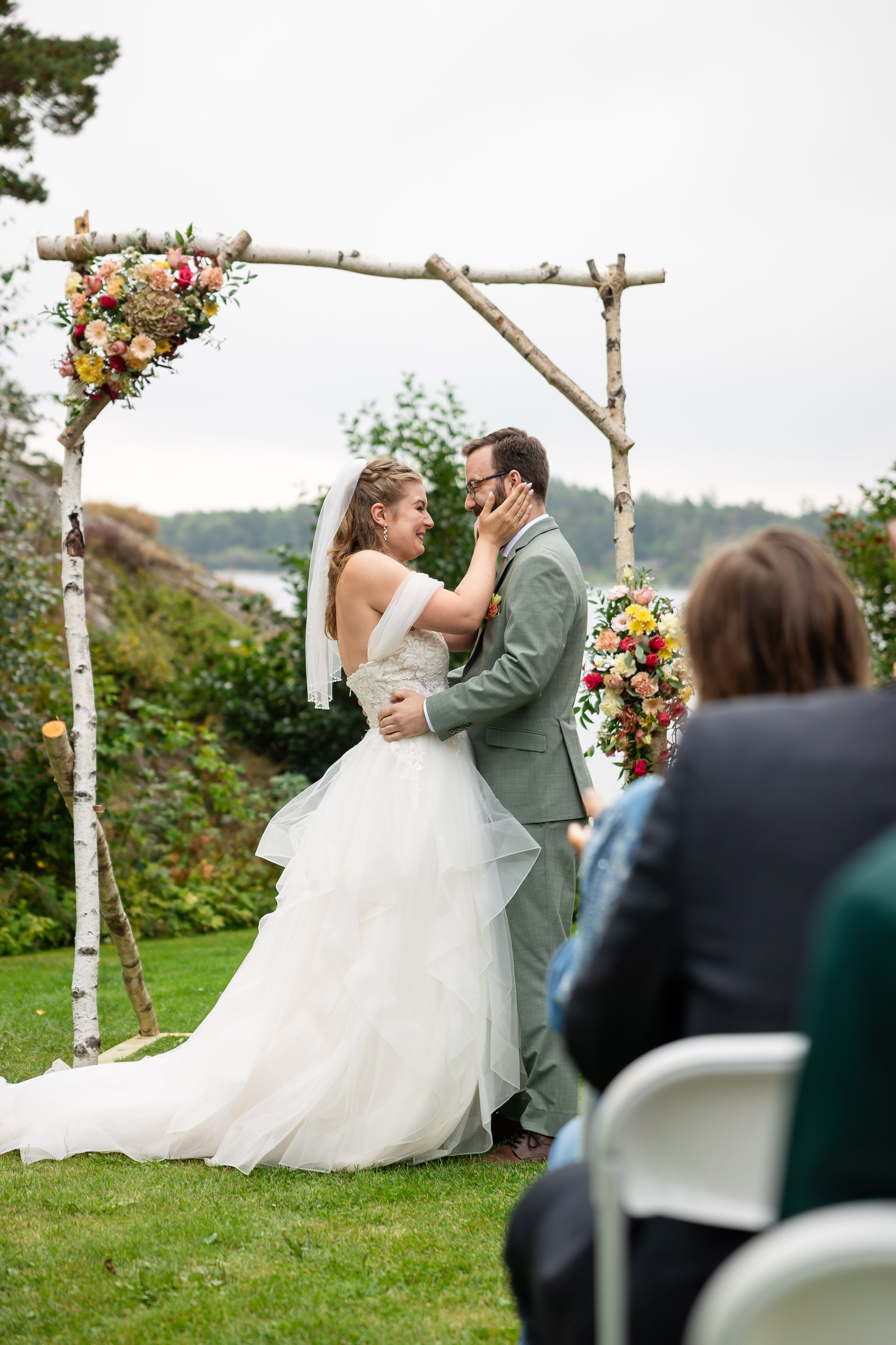 Bryllupsfotografering på Tromøya i Arendal. Bryllupsfotograf i Oslo og Rogaland — Meisal Media