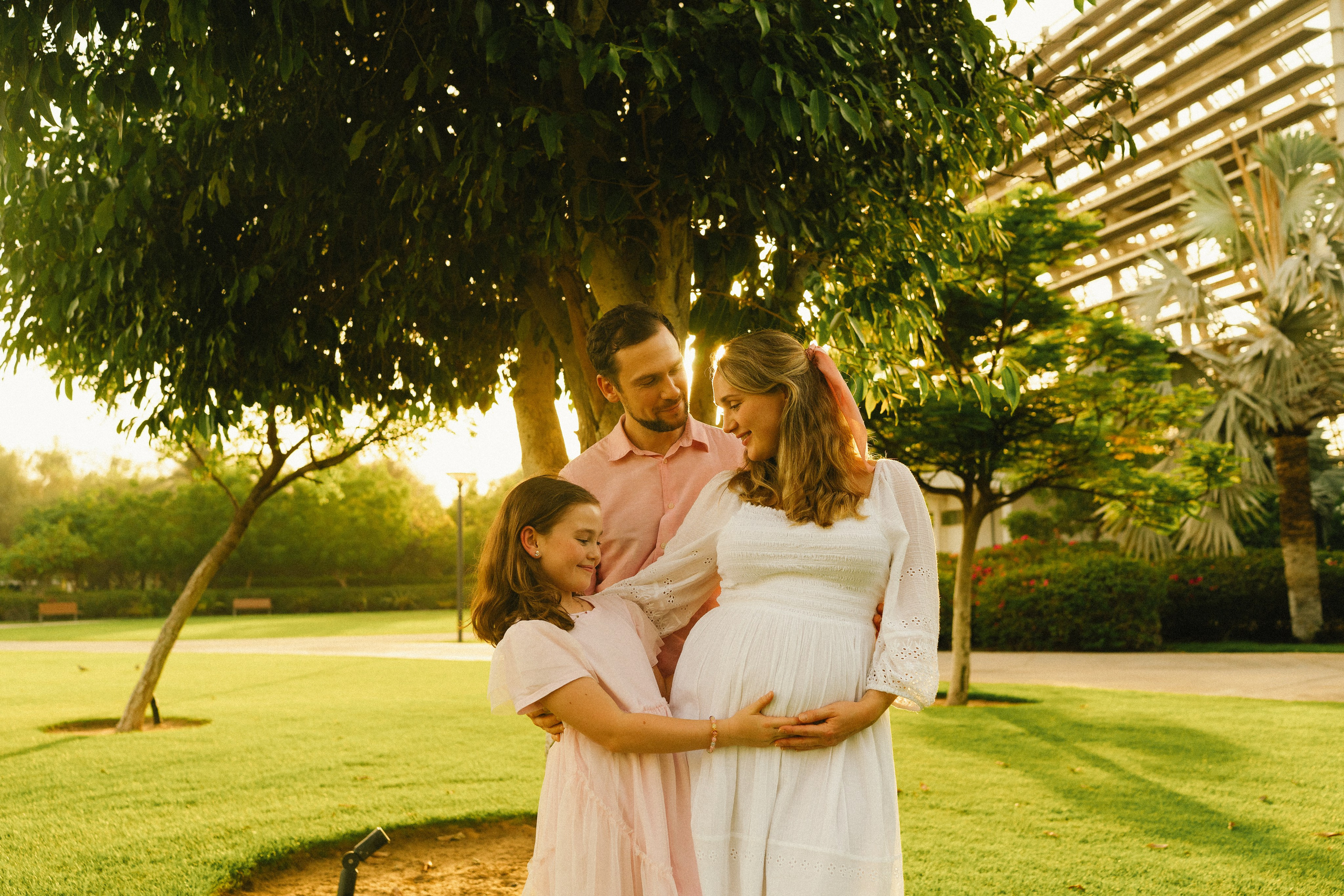 Abu Dhabi family photographer. Professional Photographer Abu Dhabi, Dubai — Yulia Ismoilova | 2025