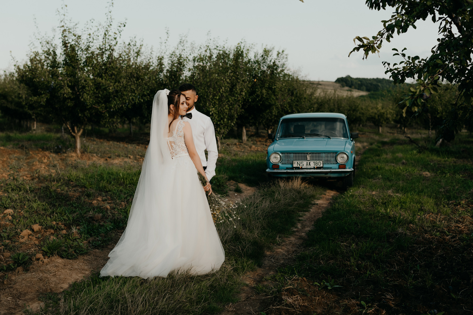 Costel si Mihaela. Wedding photographer and videographer