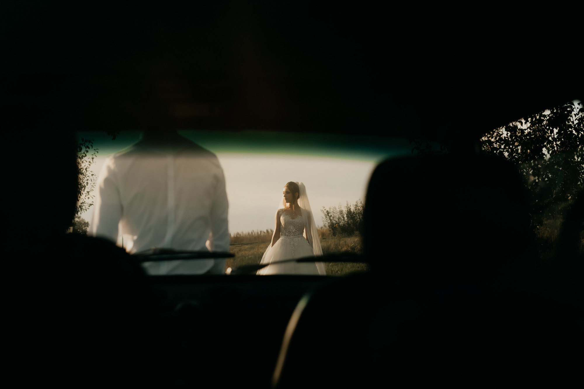 Costel si Mihaela. Wedding photographer and videographer