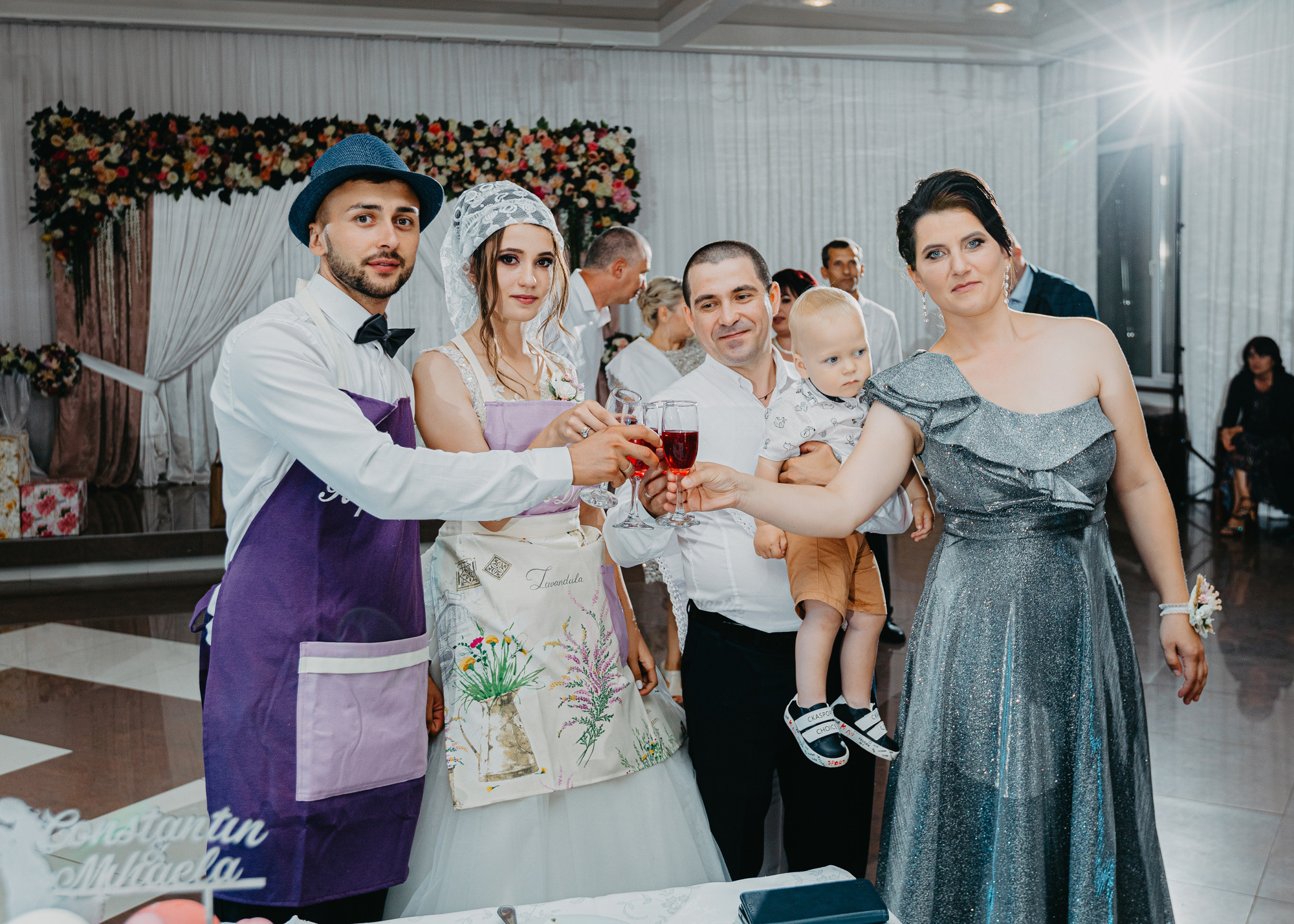 Costel si Mihaela. Wedding photographer and videographer