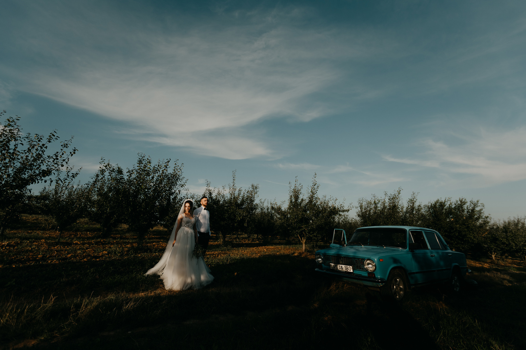 Costel si Mihaela. Wedding photographer and videographer