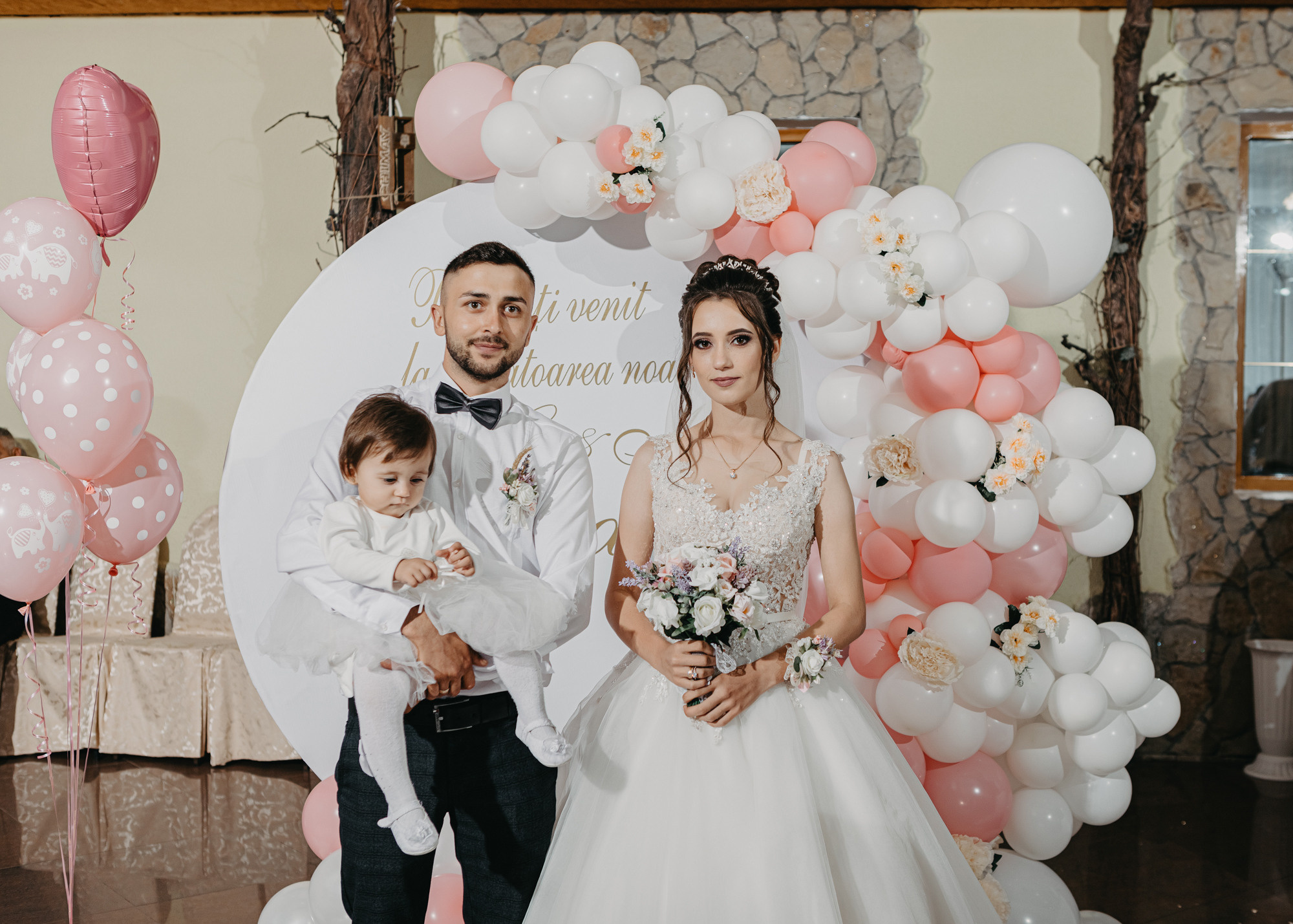 Costel si Mihaela. Wedding photographer and videographer
