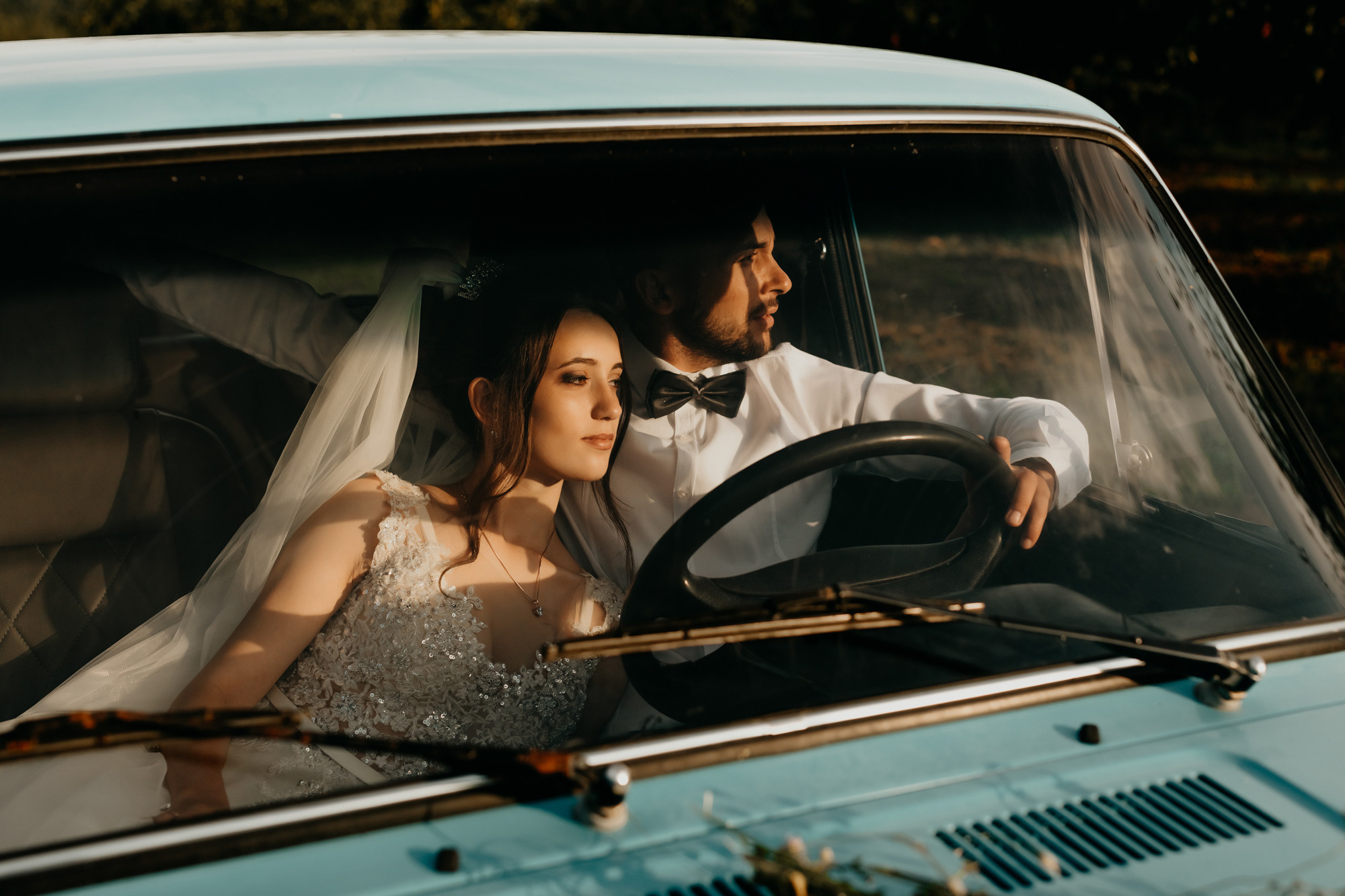 Costel si Mihaela. Wedding photographer and videographer