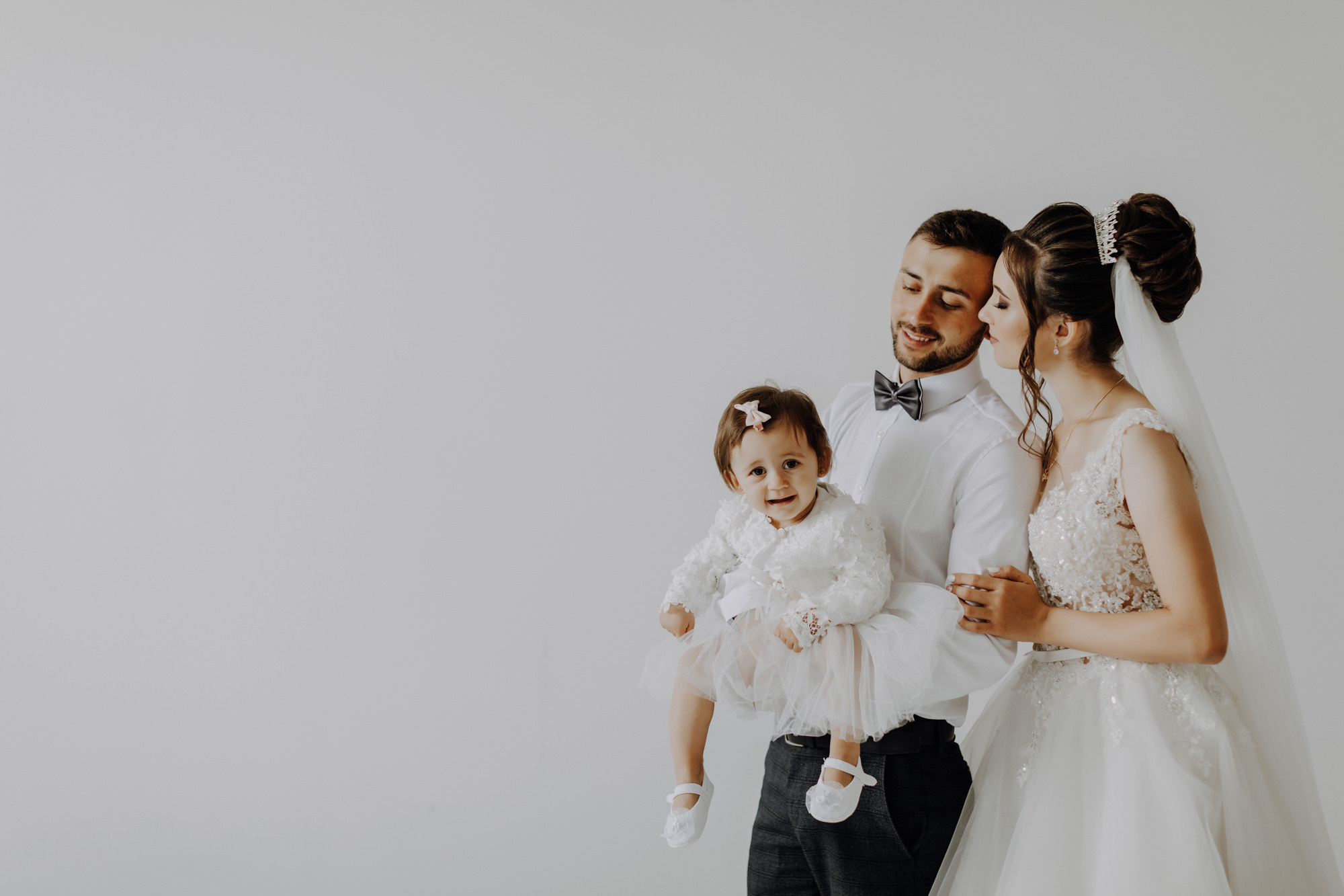 Costel si Mihaela. Wedding photographer and videographer