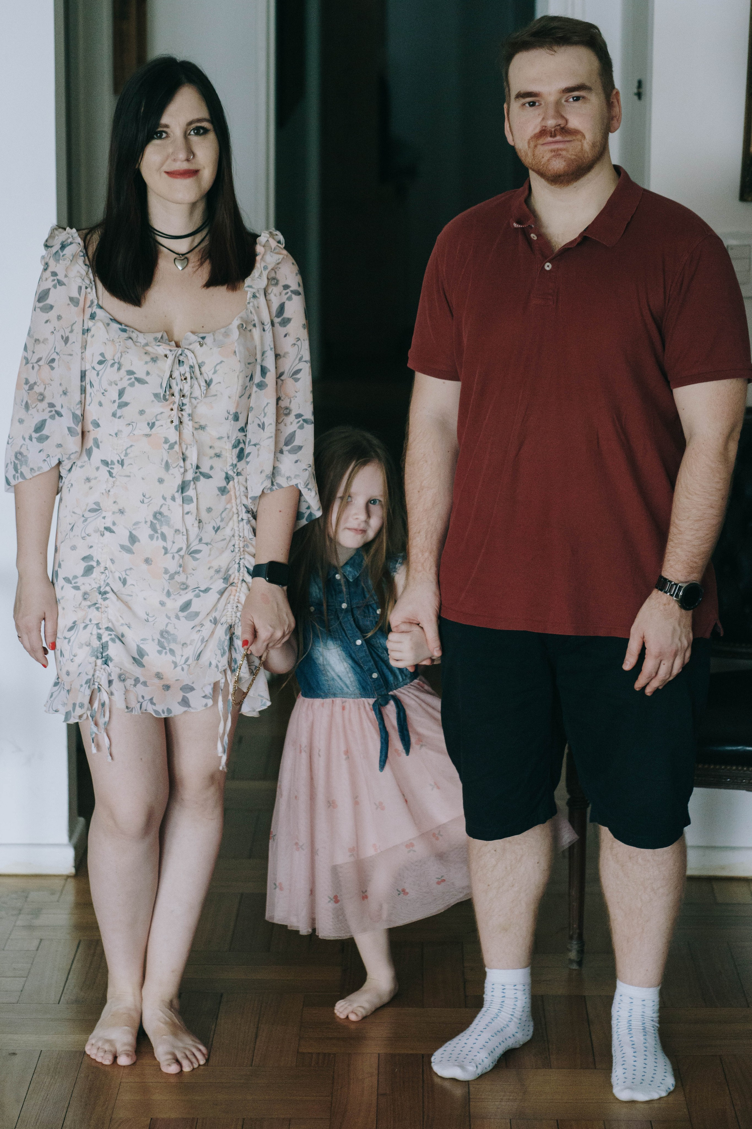 Family photo shoot. Buenos Aires. Photographer @elmirkami in the city of Buenos Aires