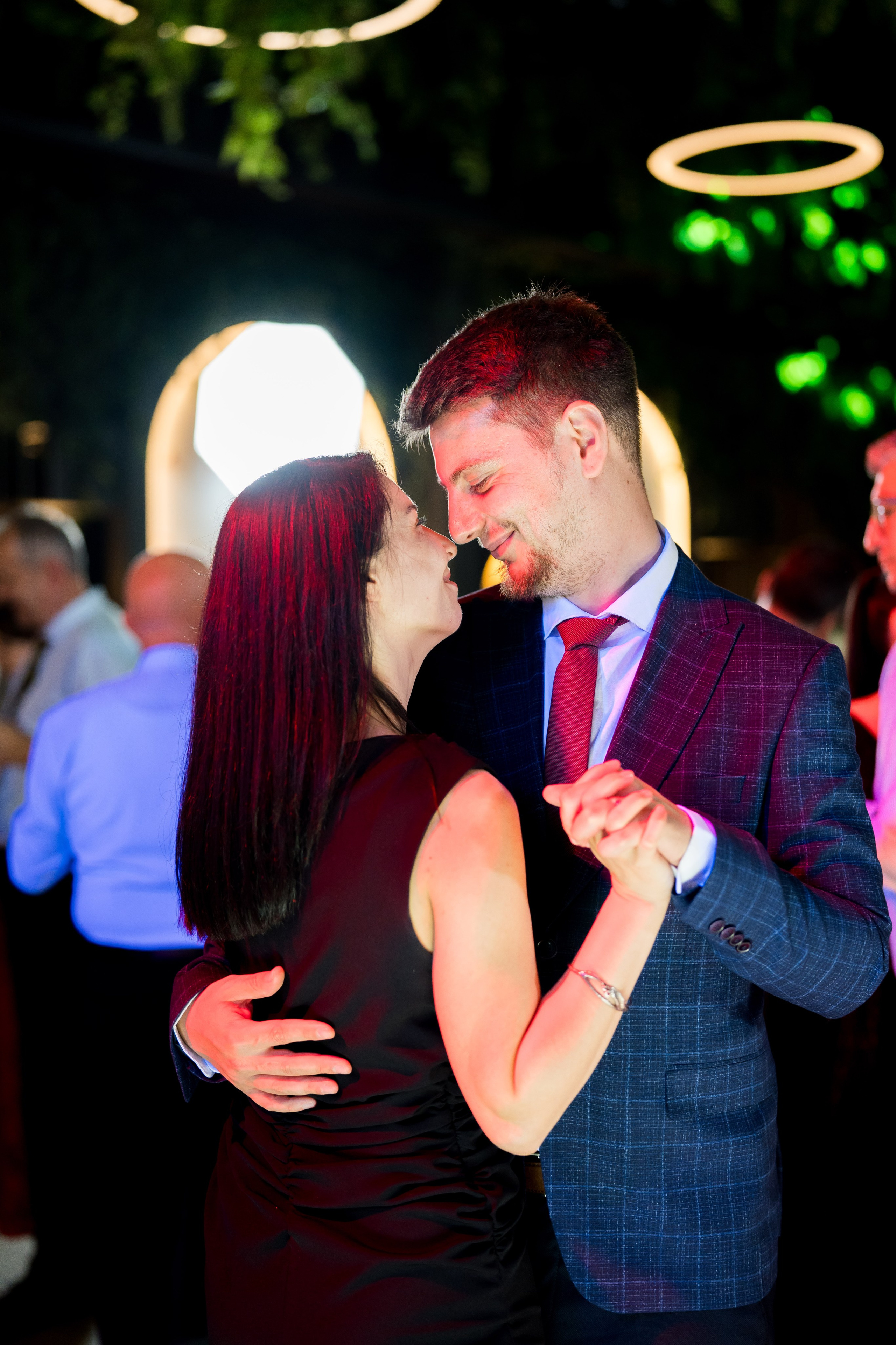 PARTY. Gabriel Florea — Fotograf nuntă București