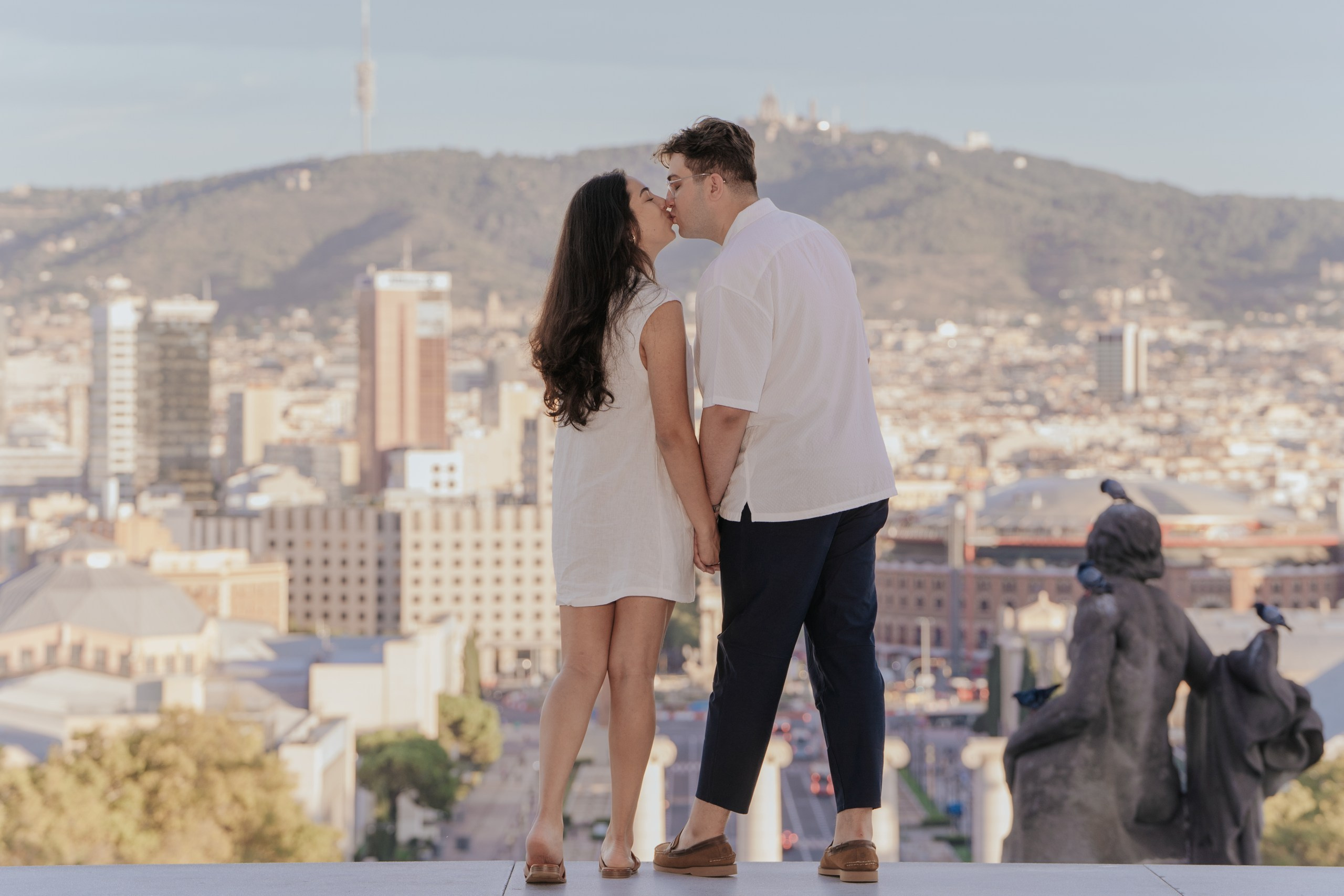Montjuic romantic photoshoot Barcelona