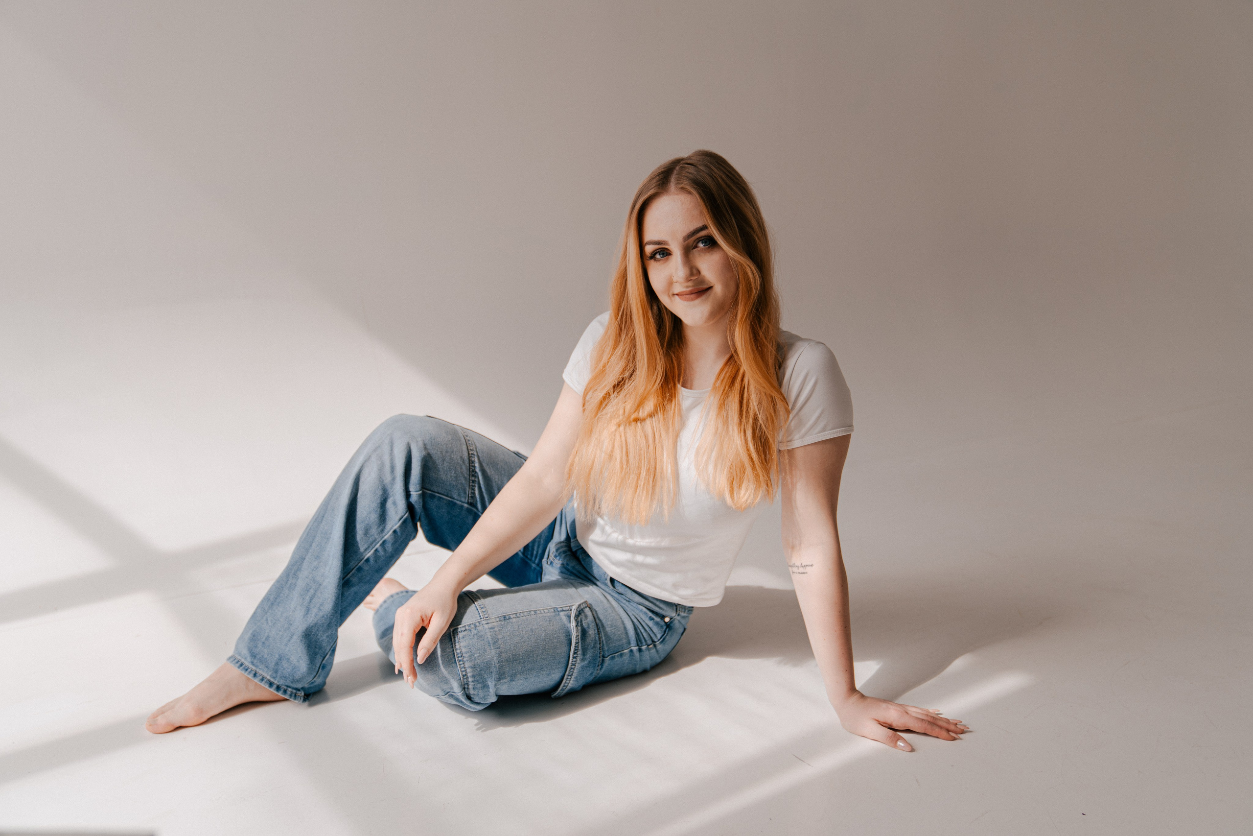 SESJE KOBIECE. Fotograf Gdańsk - Malwina Beszczyńska | Sesje ciążowe - brzuszkowe